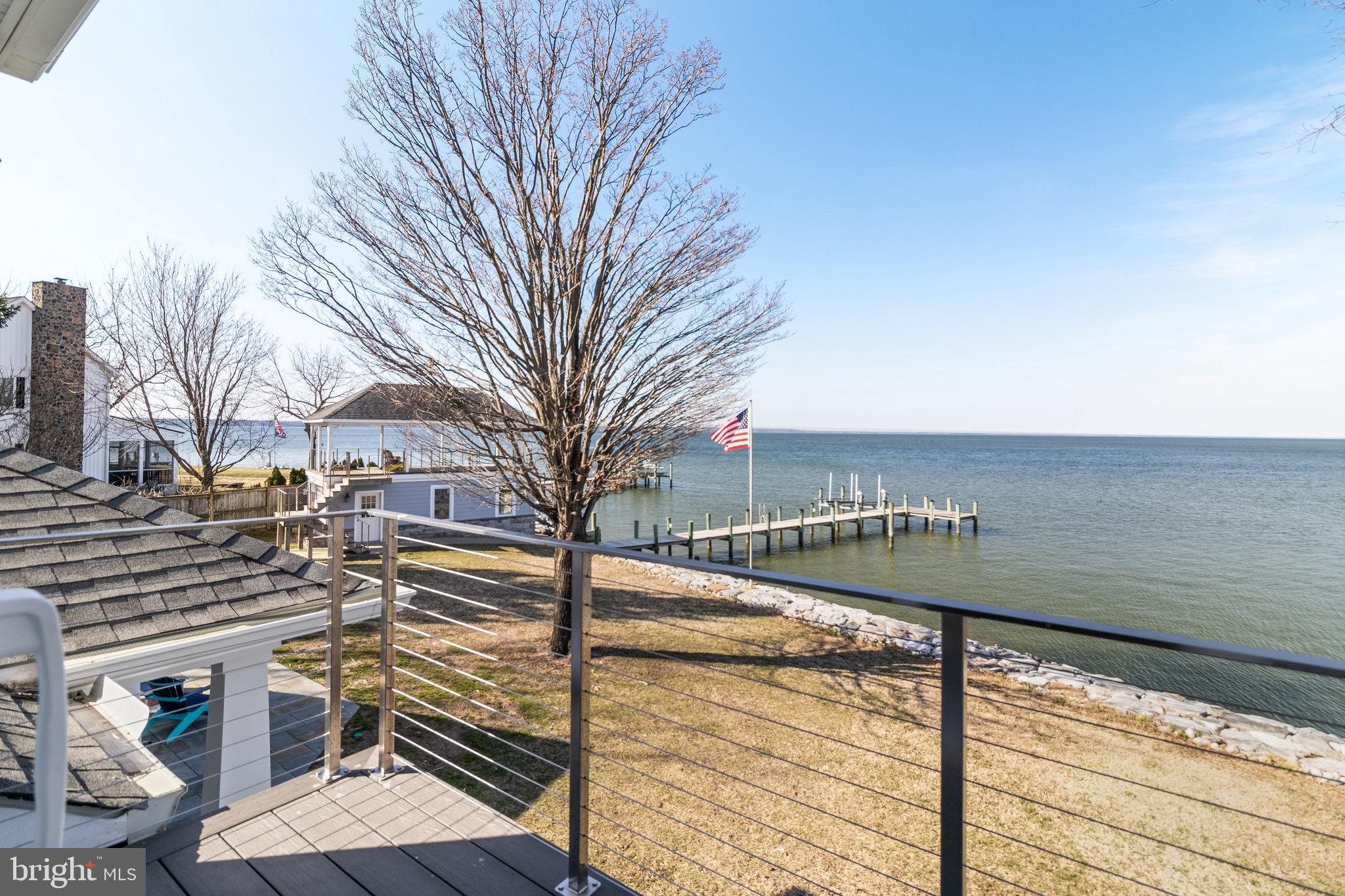 WATERLOO SHORES - Residential