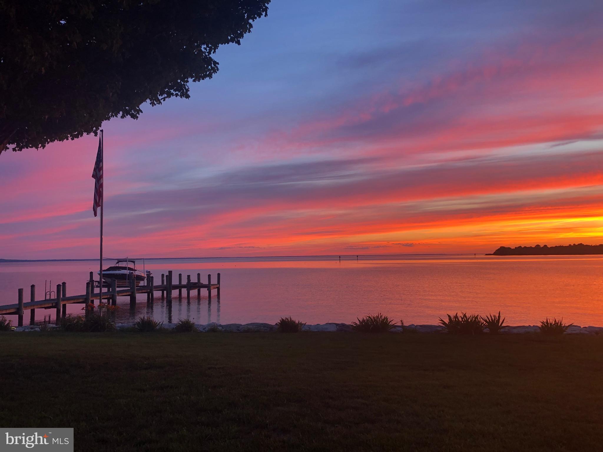WATERLOO SHORES - Residential