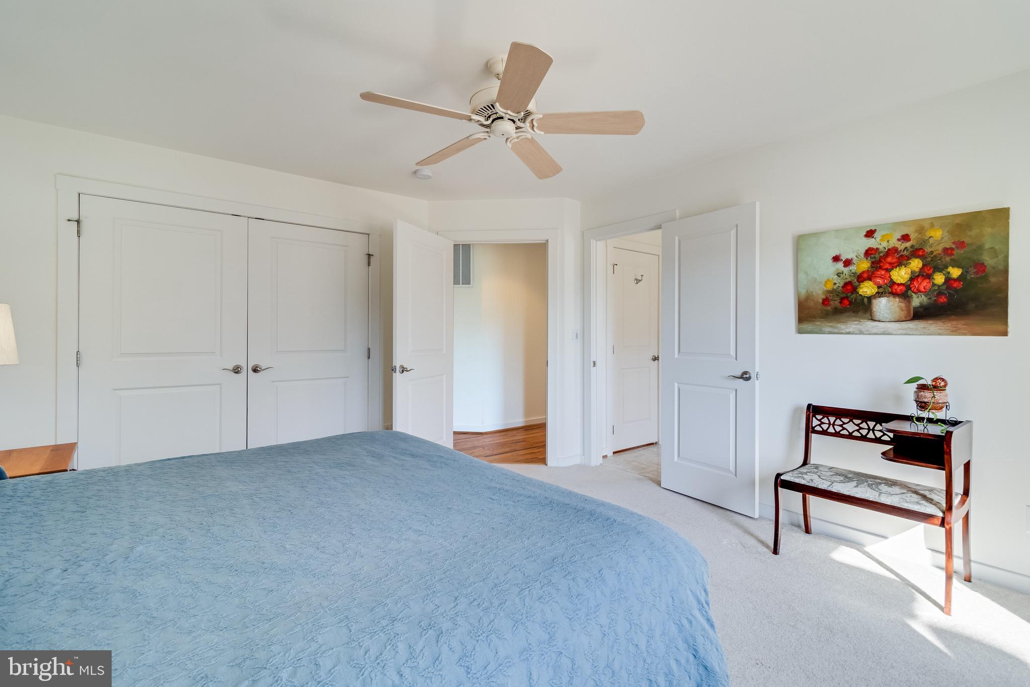 WATERLOO SHORES - Residential