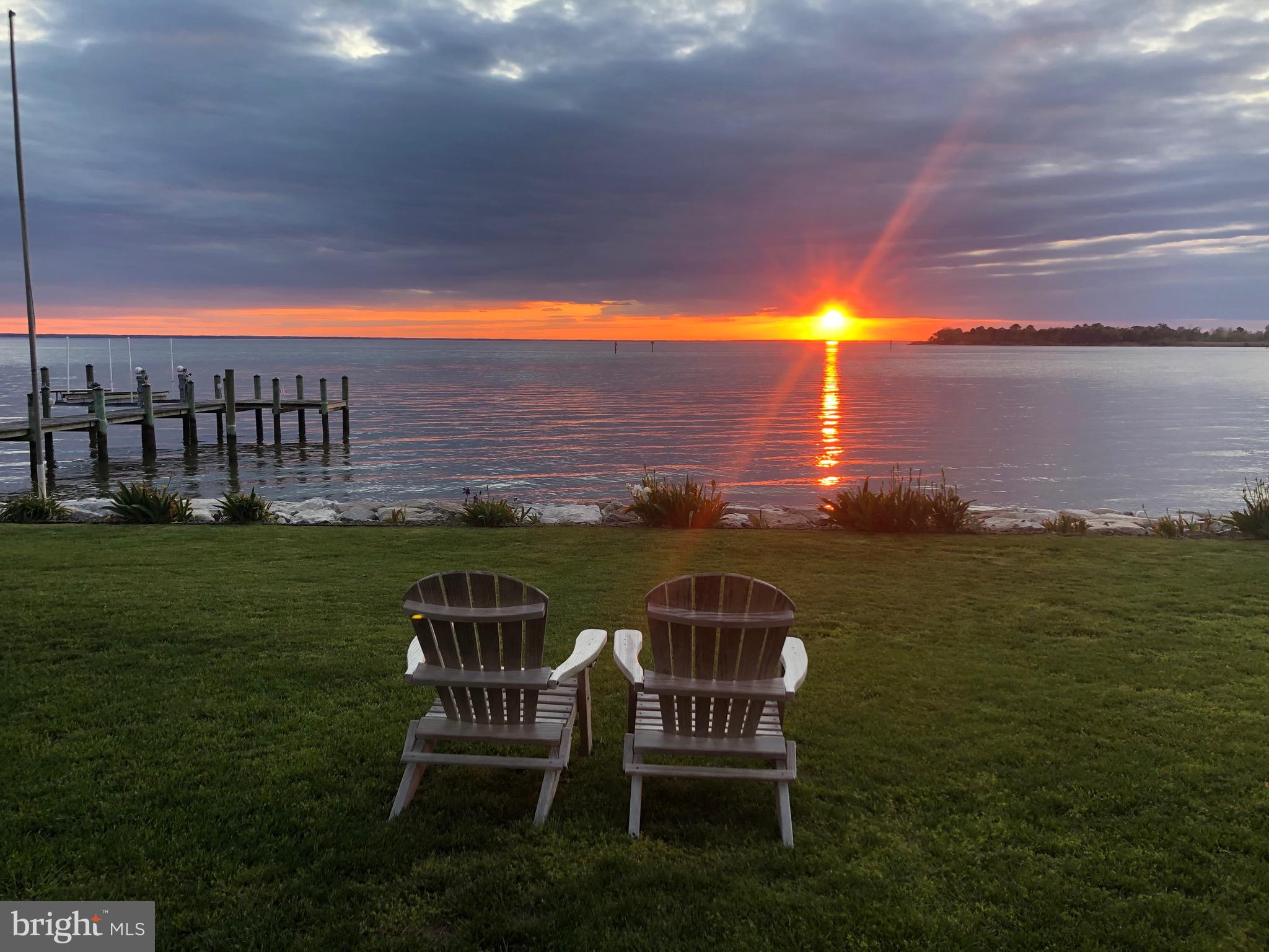 WATERLOO SHORES - Residential