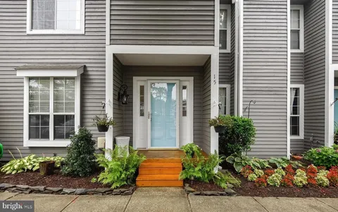 15 Edgewood Green Court, Annapolis, MD MLS: MDAA2108874