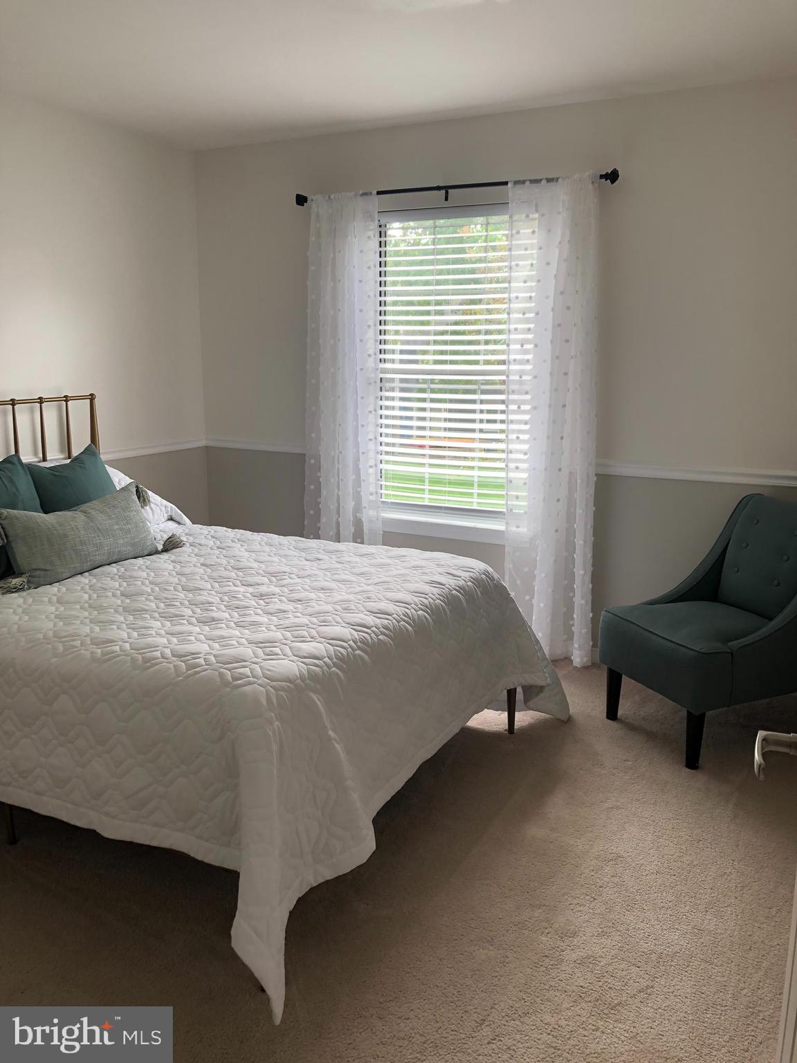 EDGEWOOD GREEN - Residential Lease