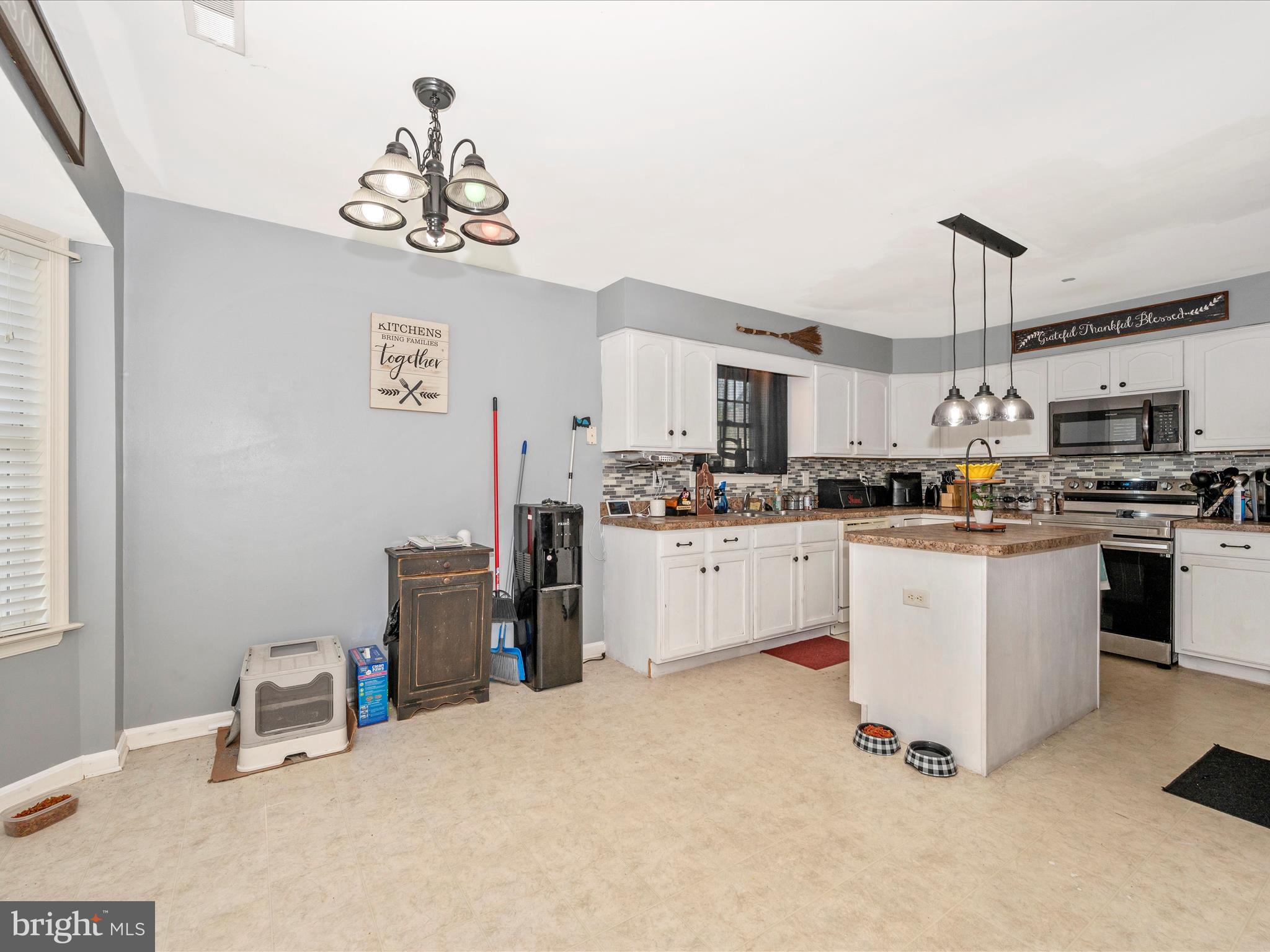 HAMMONDS MILL - Residential