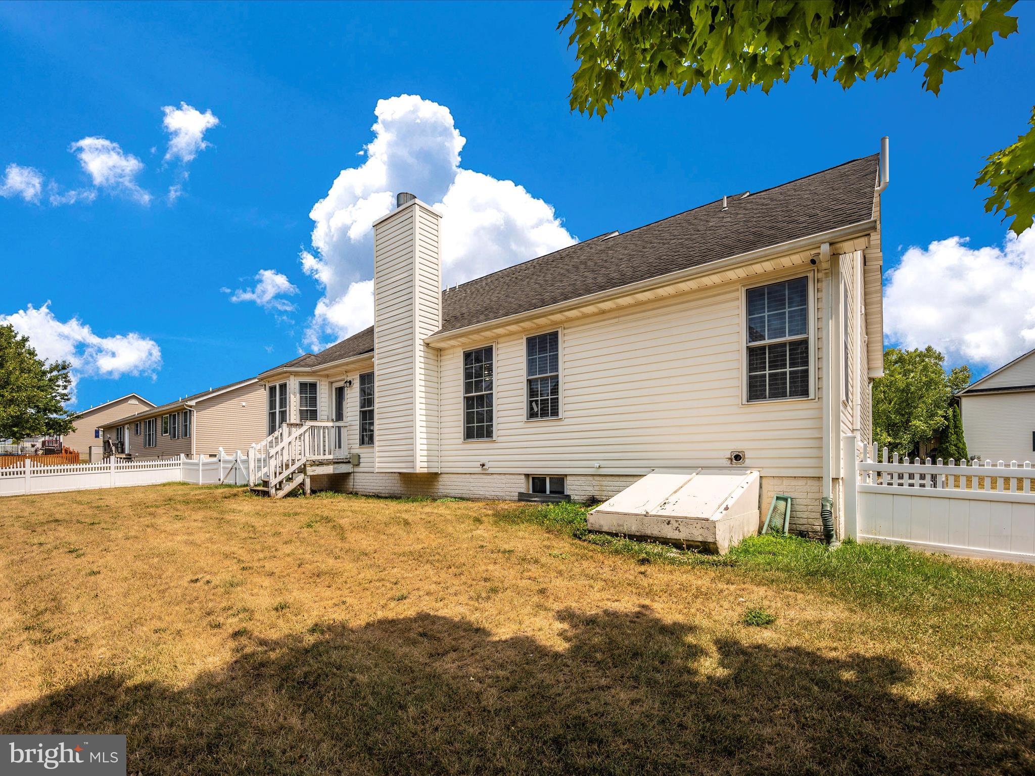 HAMMONDS MILL - Residential