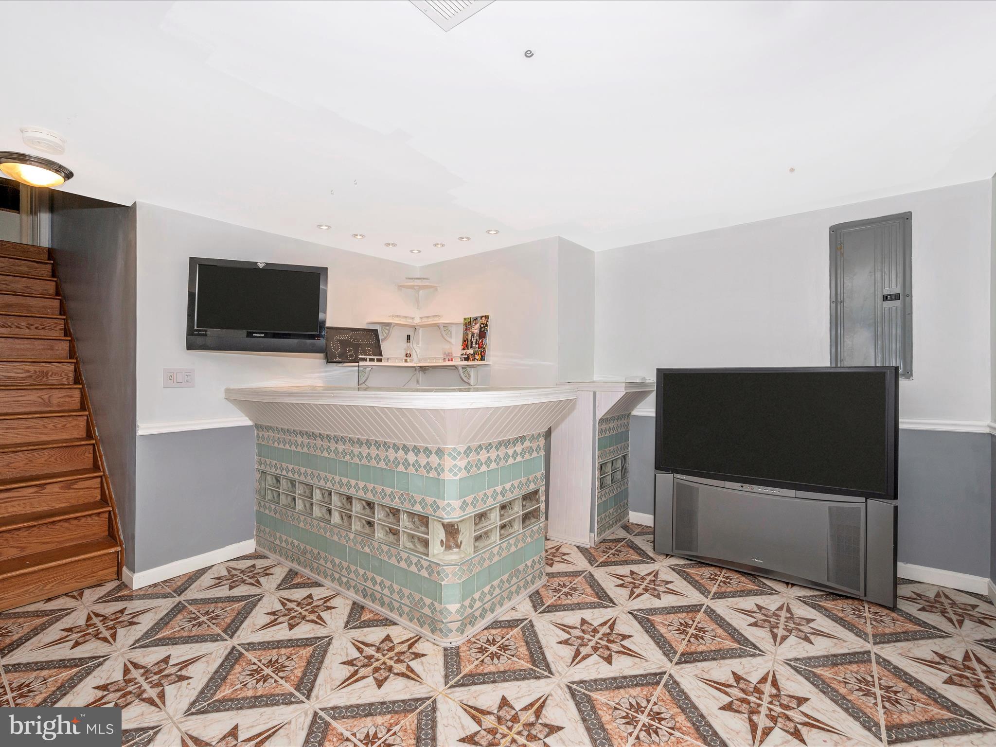 HAMMONDS MILL - Residential