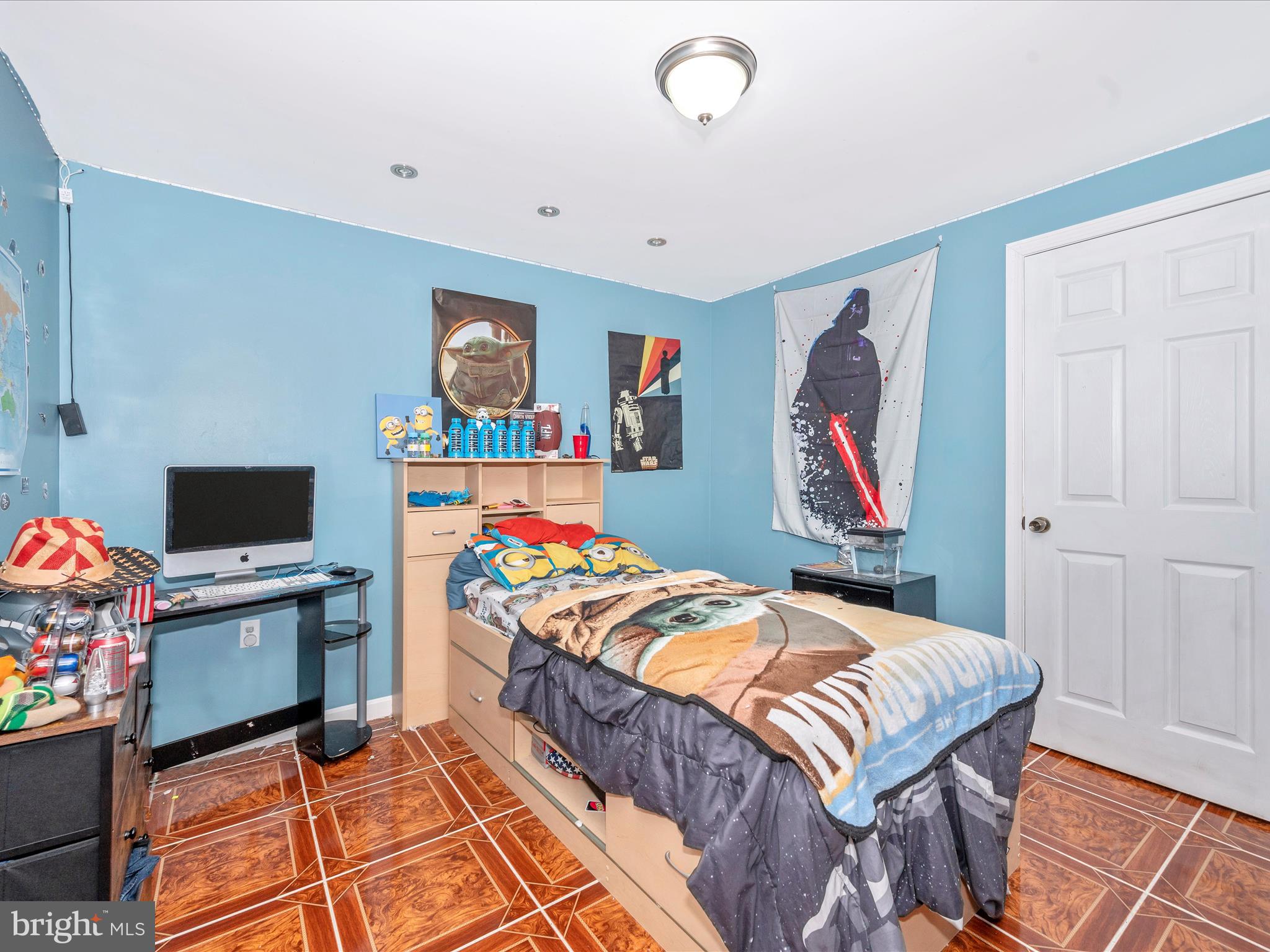 HAMMONDS MILL - Residential