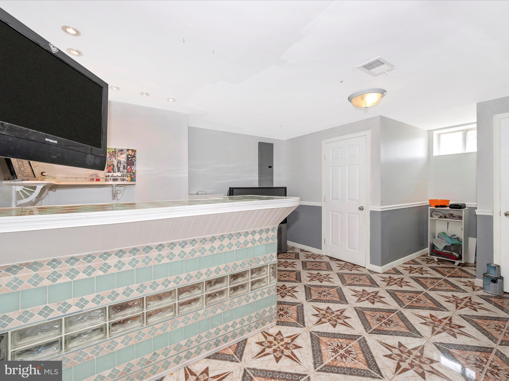 HAMMONDS MILL - Residential