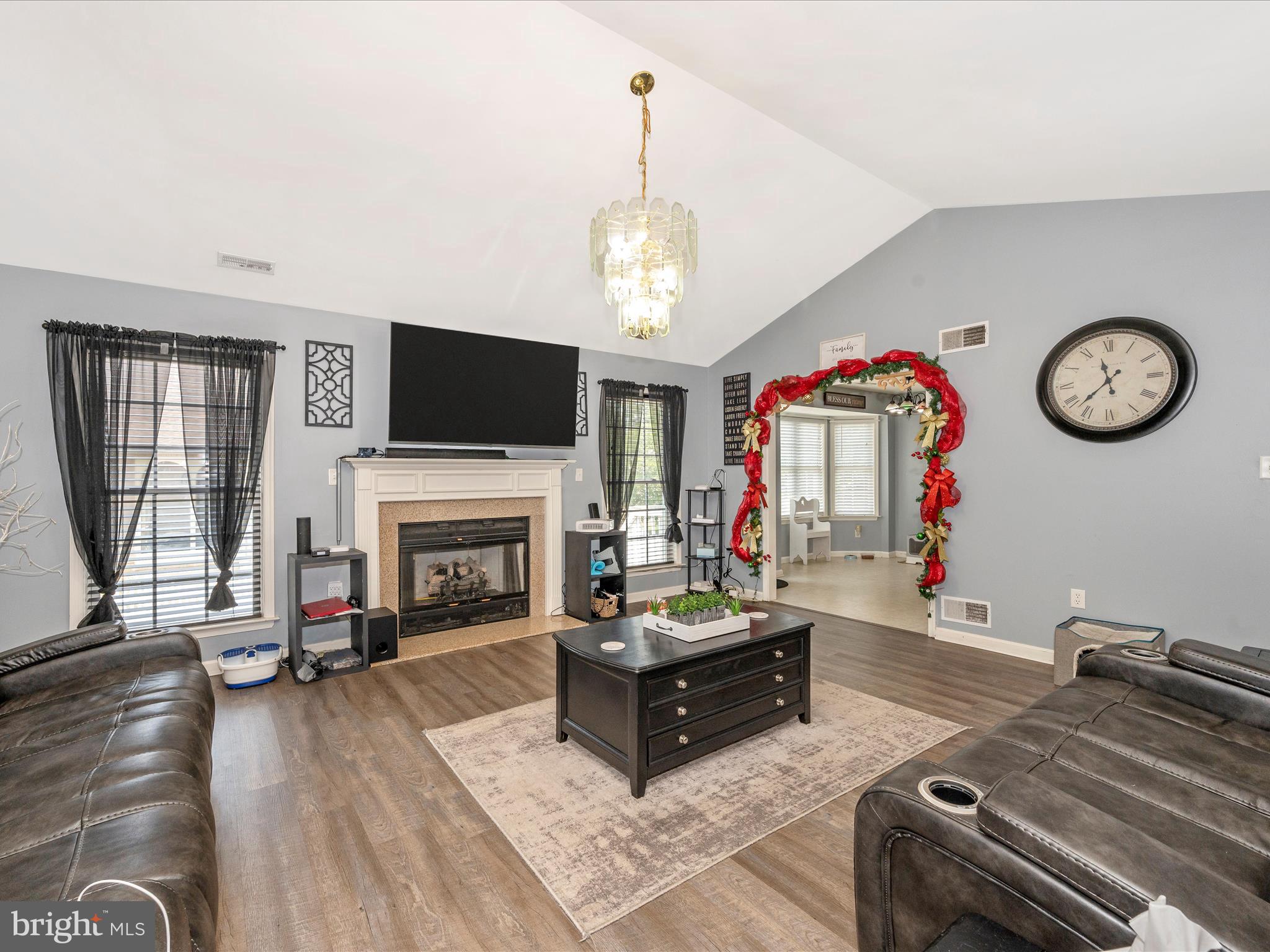 HAMMONDS MILL - Residential