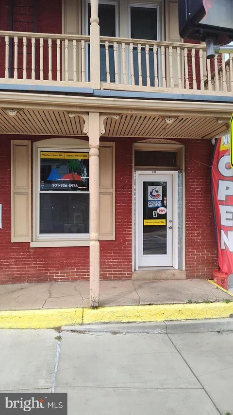 Photo of 801 S Potomac Street, HAGERSTOWN, MD 21740 (MLS # MDWA2032616)