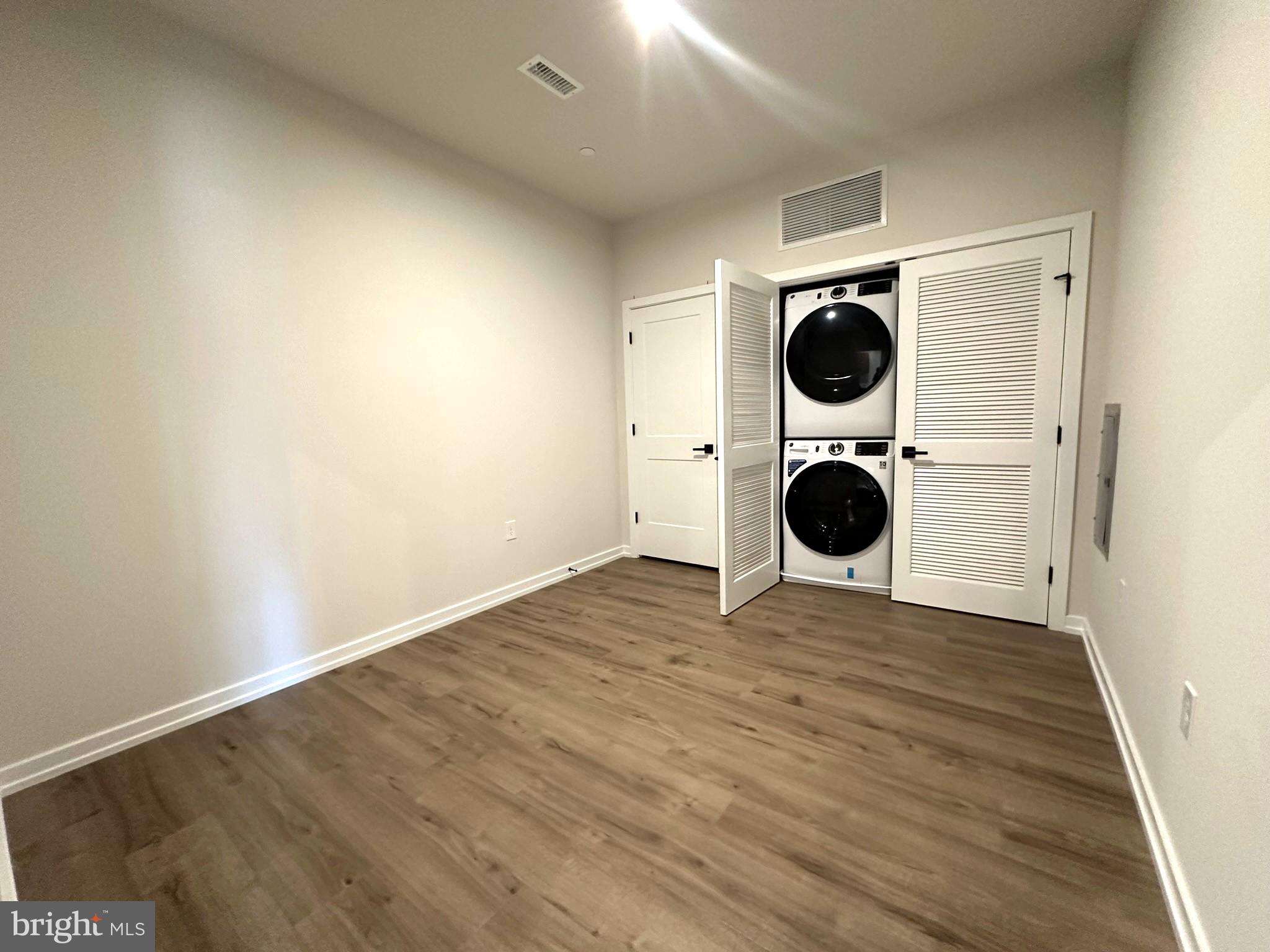 BRITTANY FARMS - Residential Lease