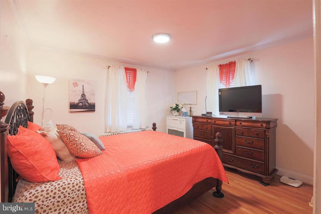 PARKVILLE - Residential