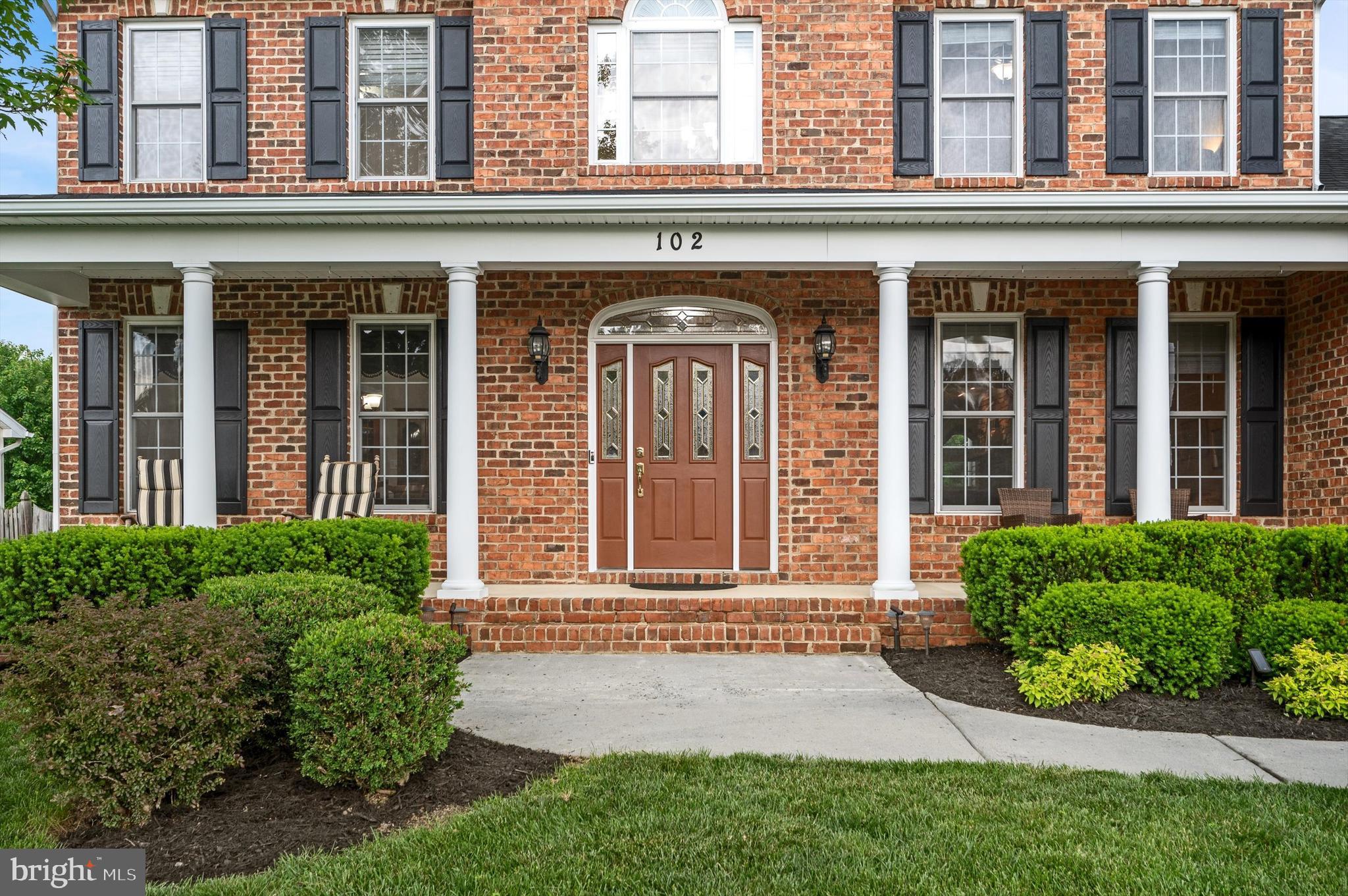102 CAMARUGE COURT