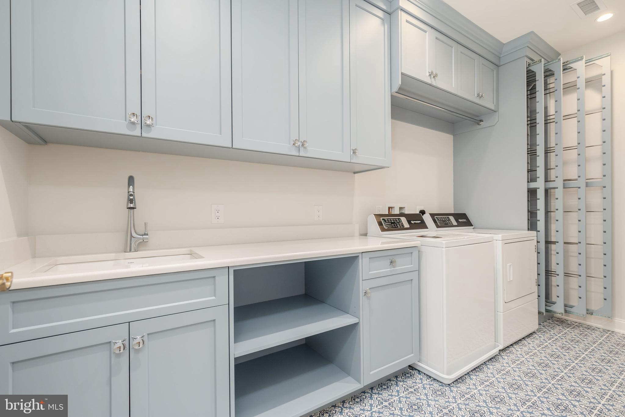 NORTH WAYNE - Residential