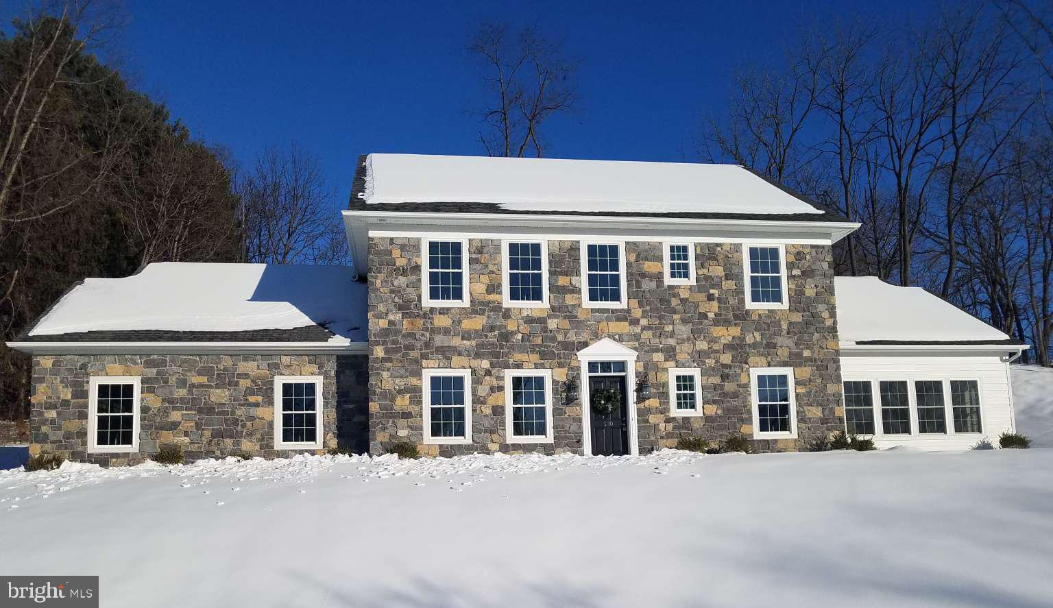 WOODBRIAR ESTATES - Residential