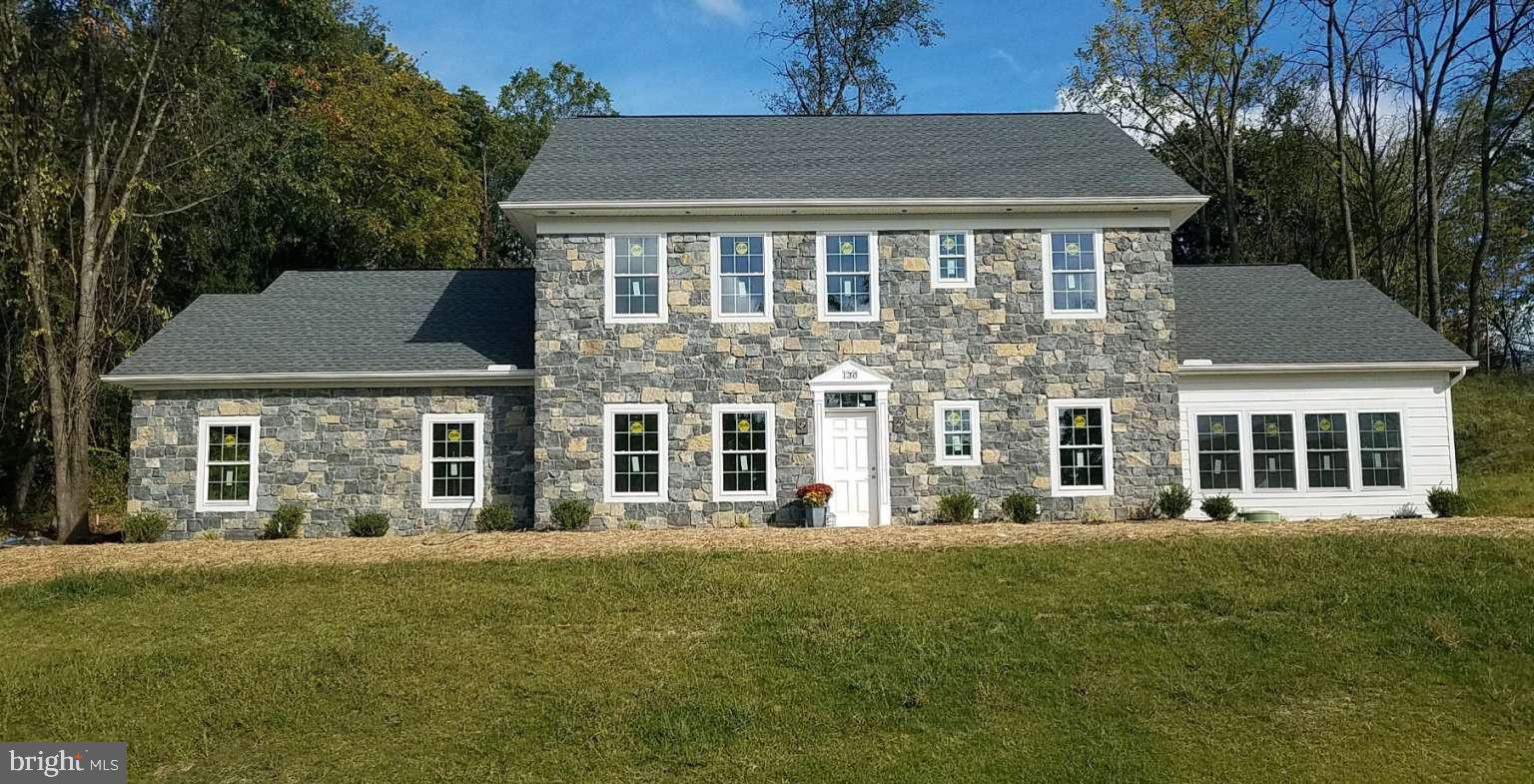 WOODBRIAR ESTATES - Residential