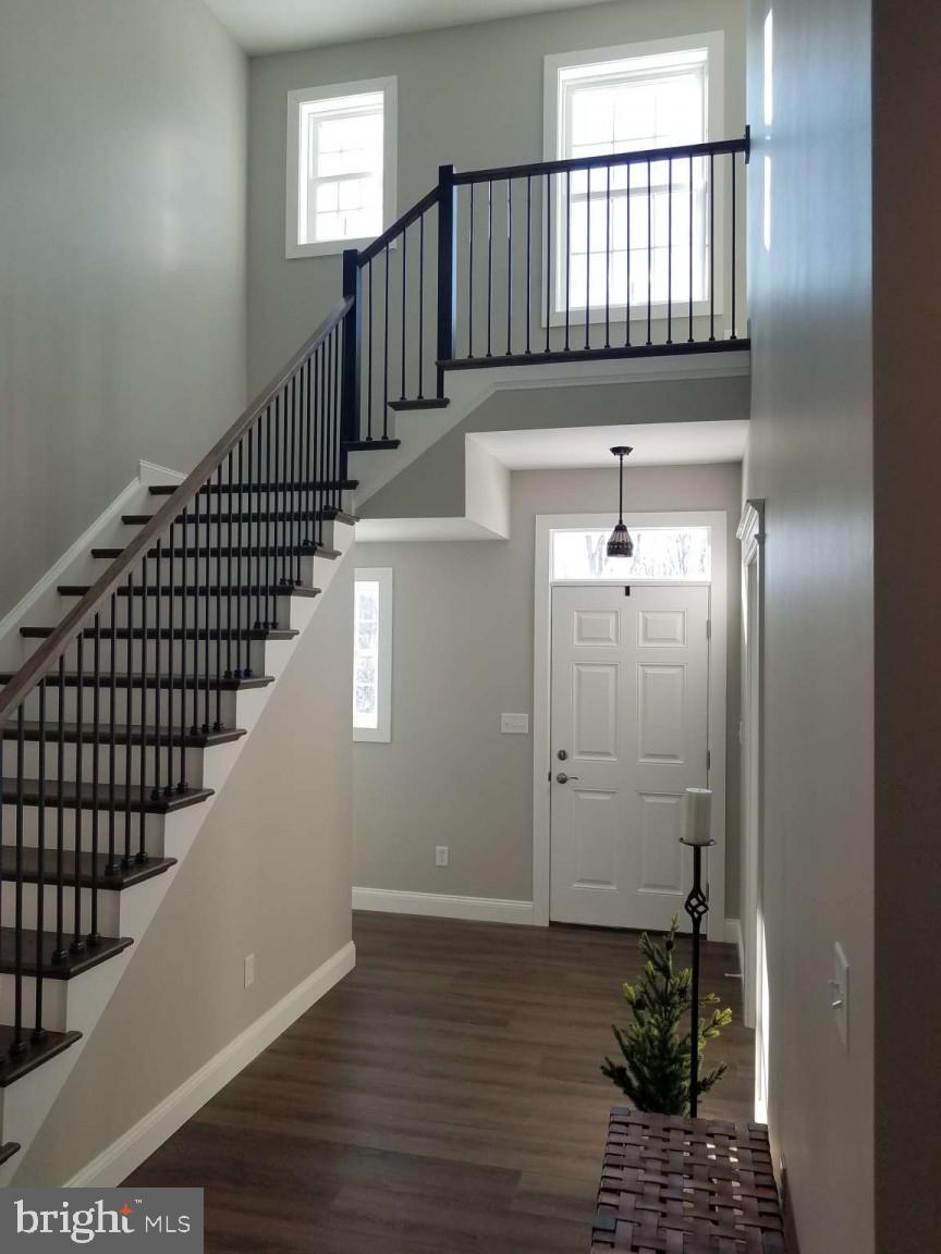 WOODBRIAR ESTATES - Residential