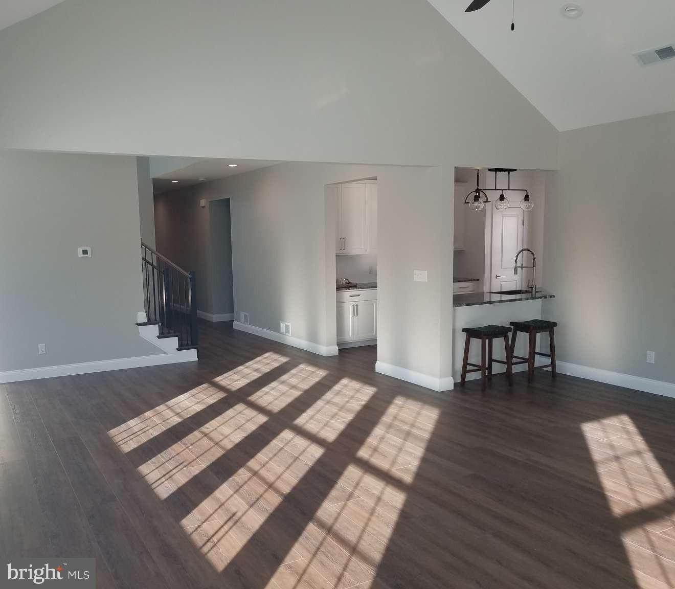 WOODBRIAR ESTATES - Residential