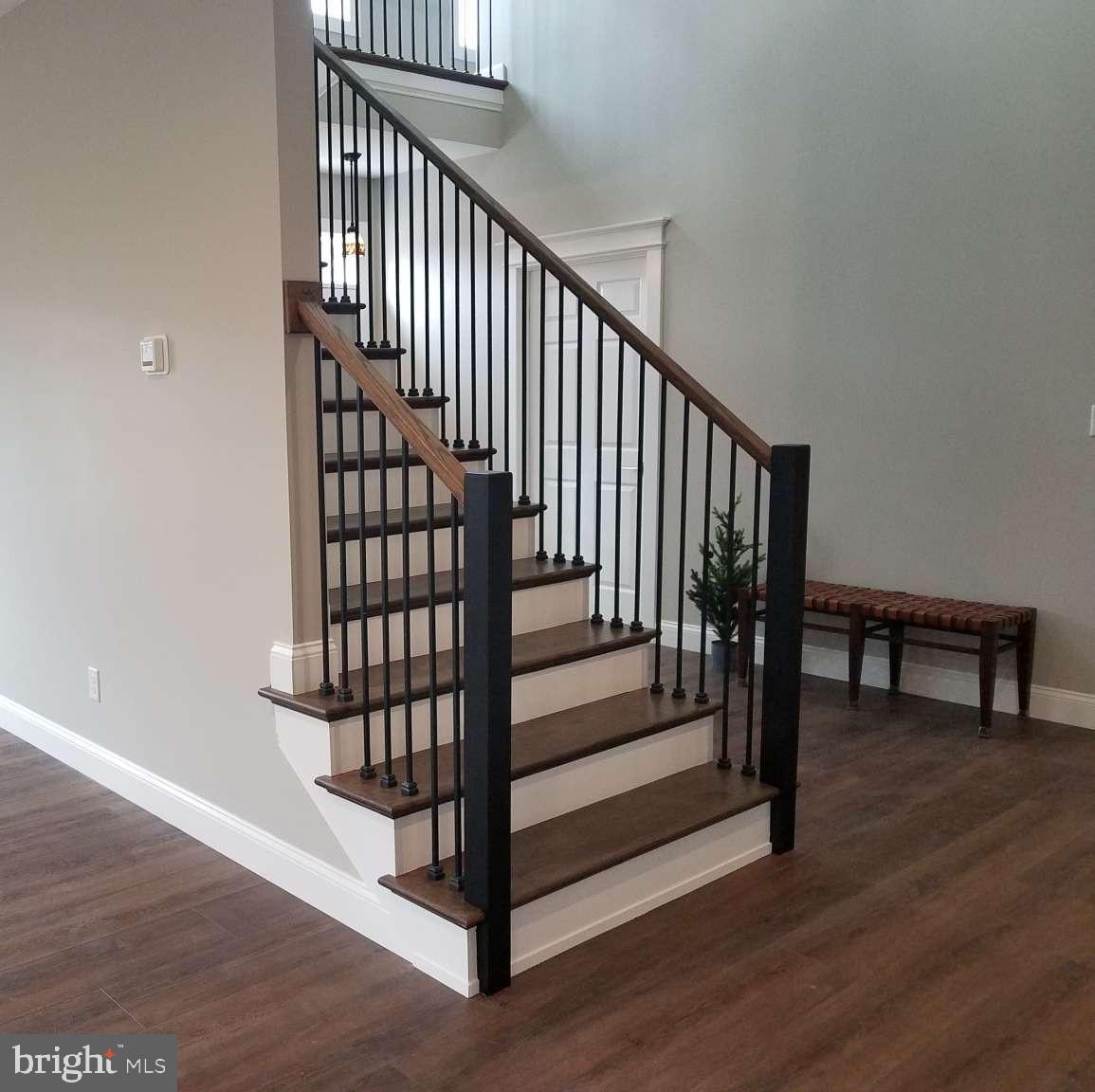 WOODBRIAR ESTATES - Residential