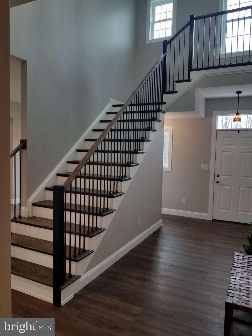 WOODBRIAR ESTATES - Residential