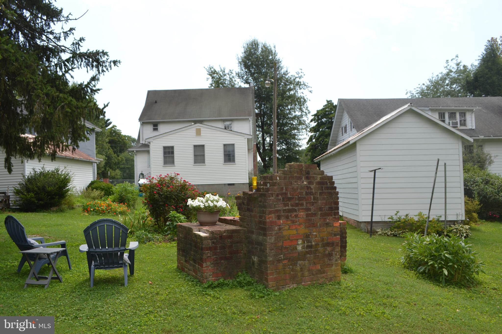 CENTREVILLE - Residential