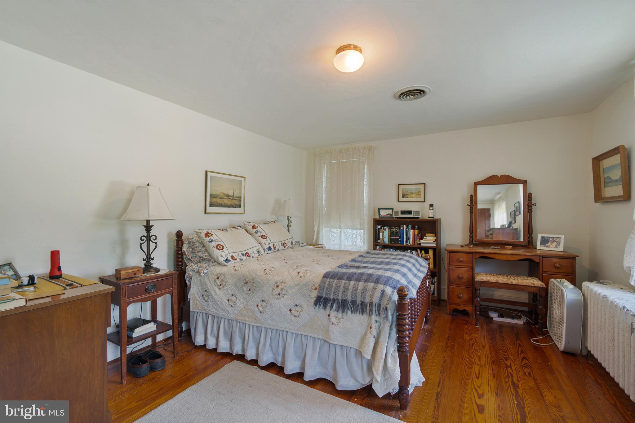 CENTREVILLE - Residential