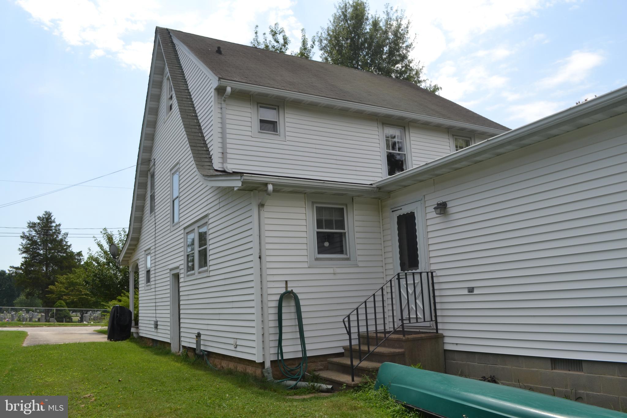 CENTREVILLE - Residential