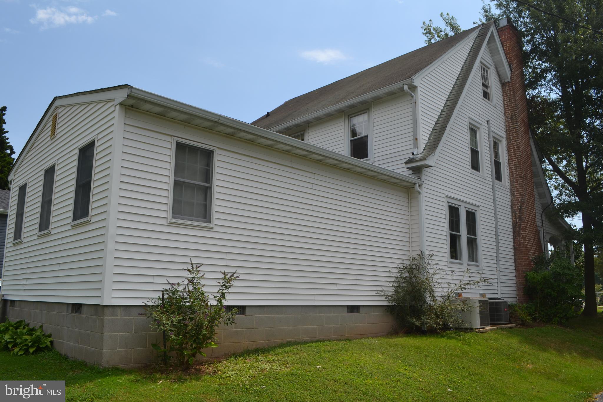 CENTREVILLE - Residential