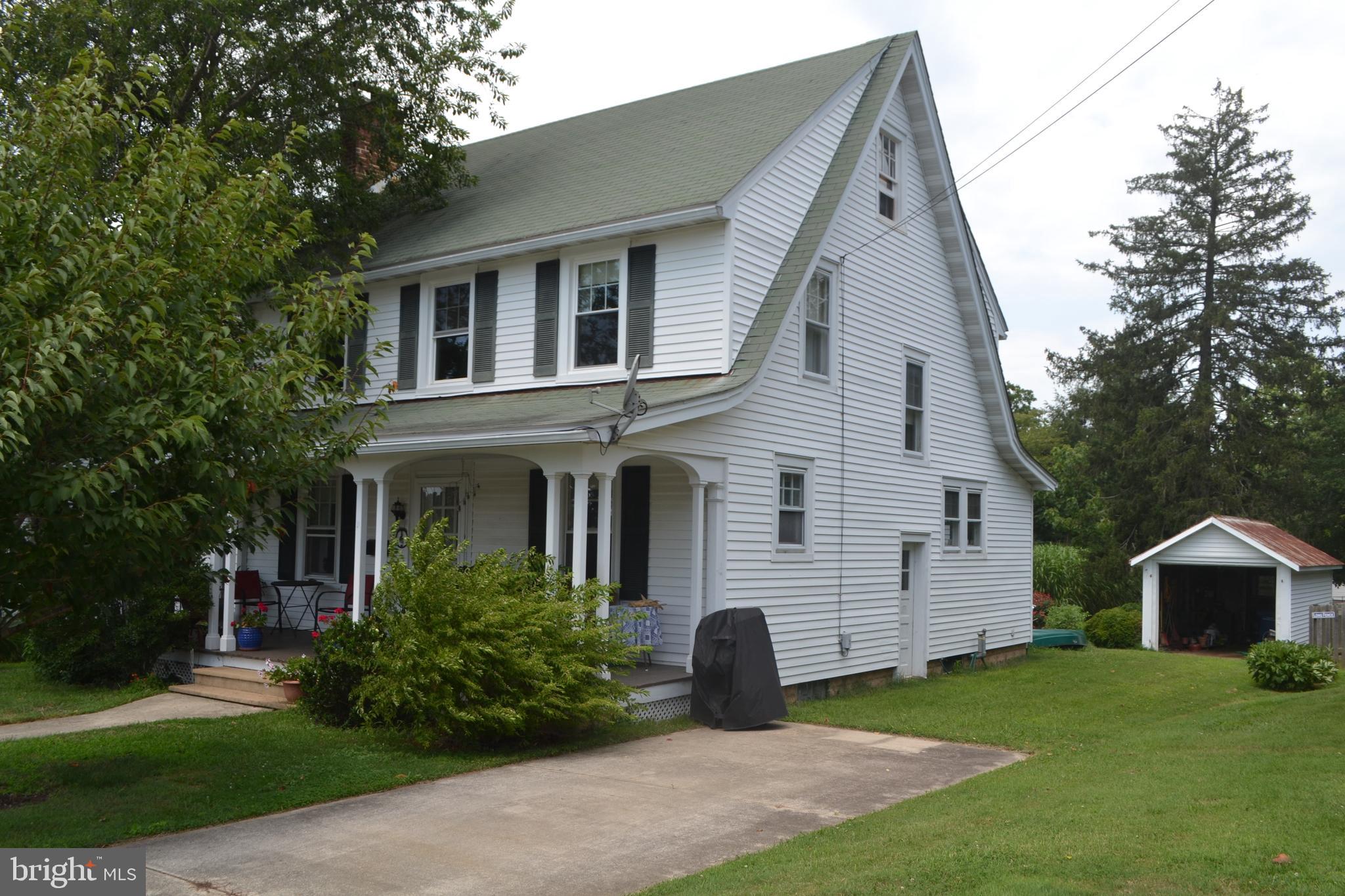 CENTREVILLE - Residential