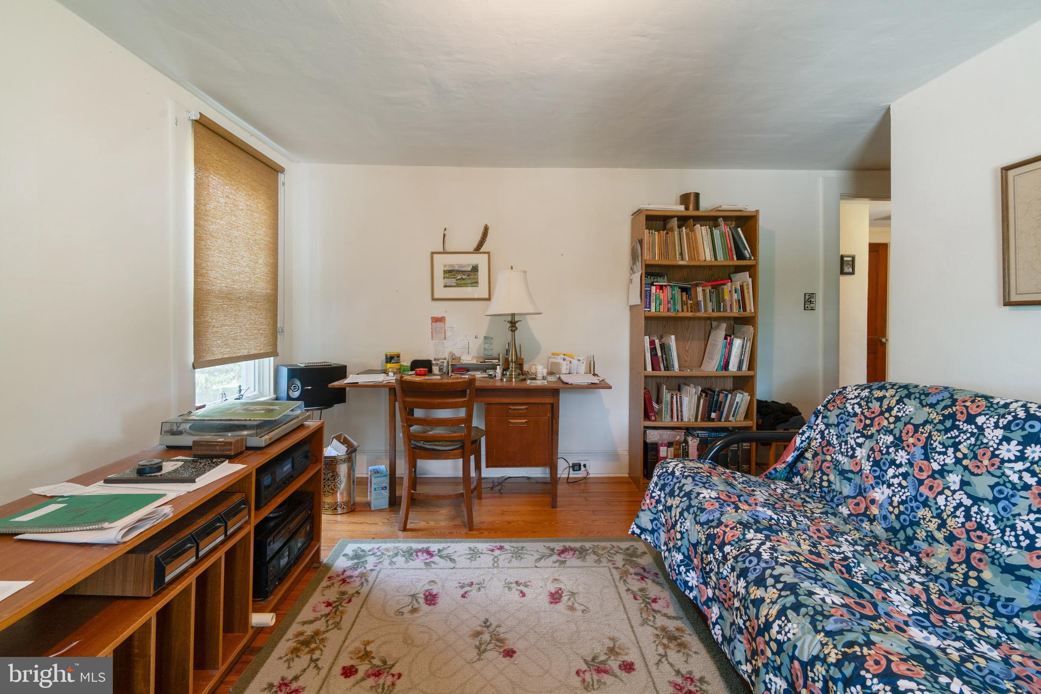 CENTREVILLE - Residential