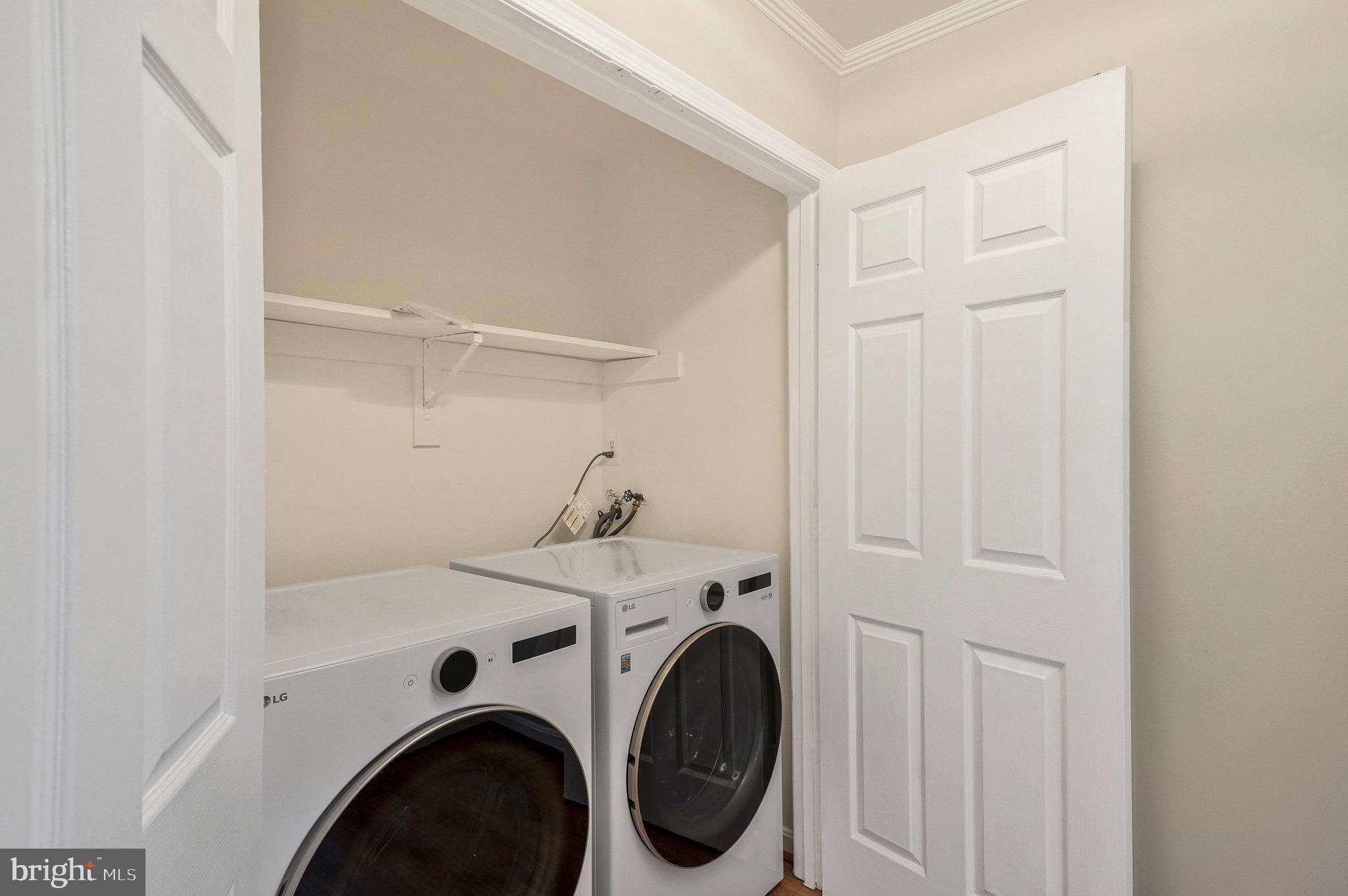 ENGLEWOOD MEWS - Residential