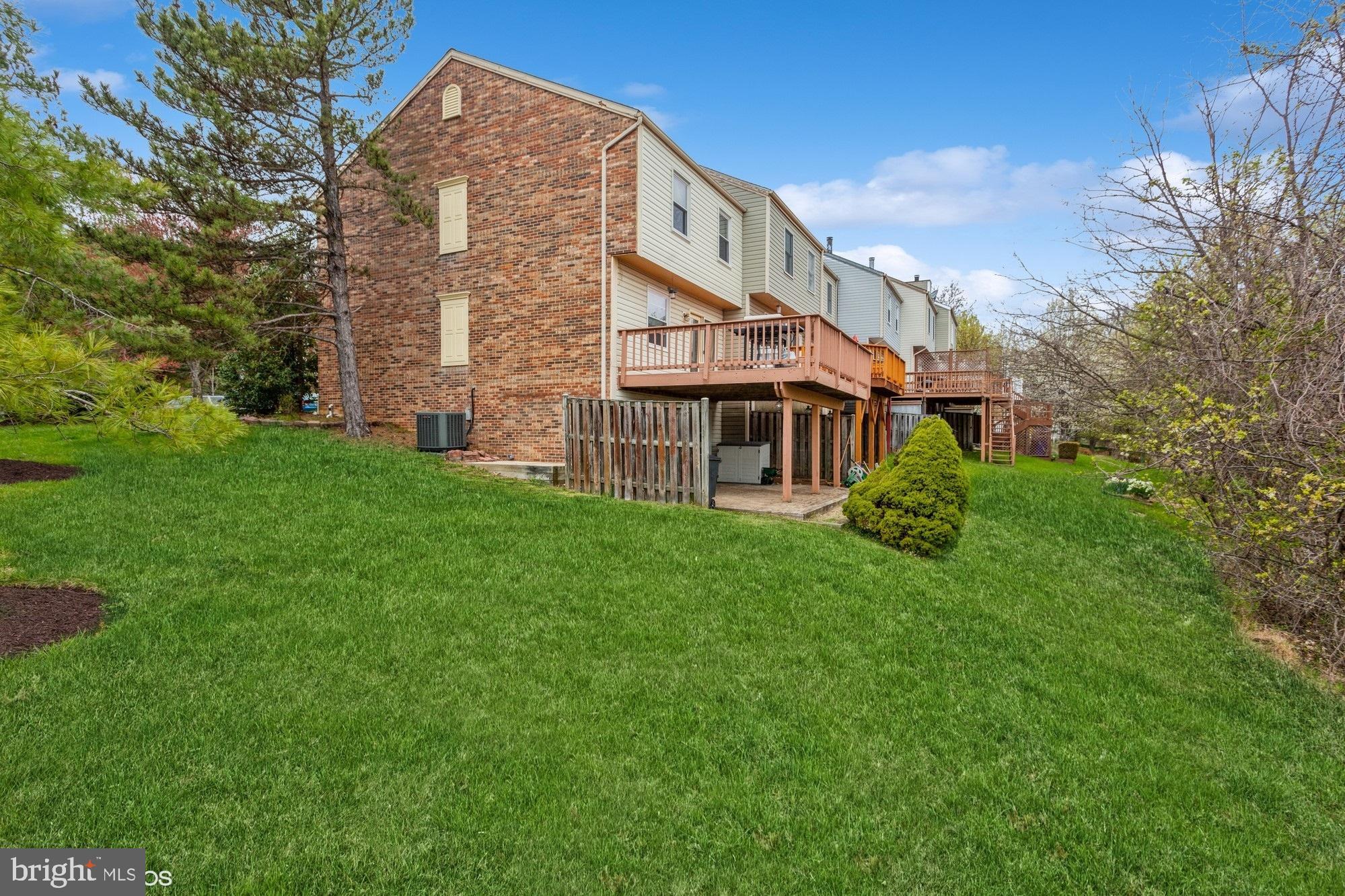 BRIGHTFIELD - Residential