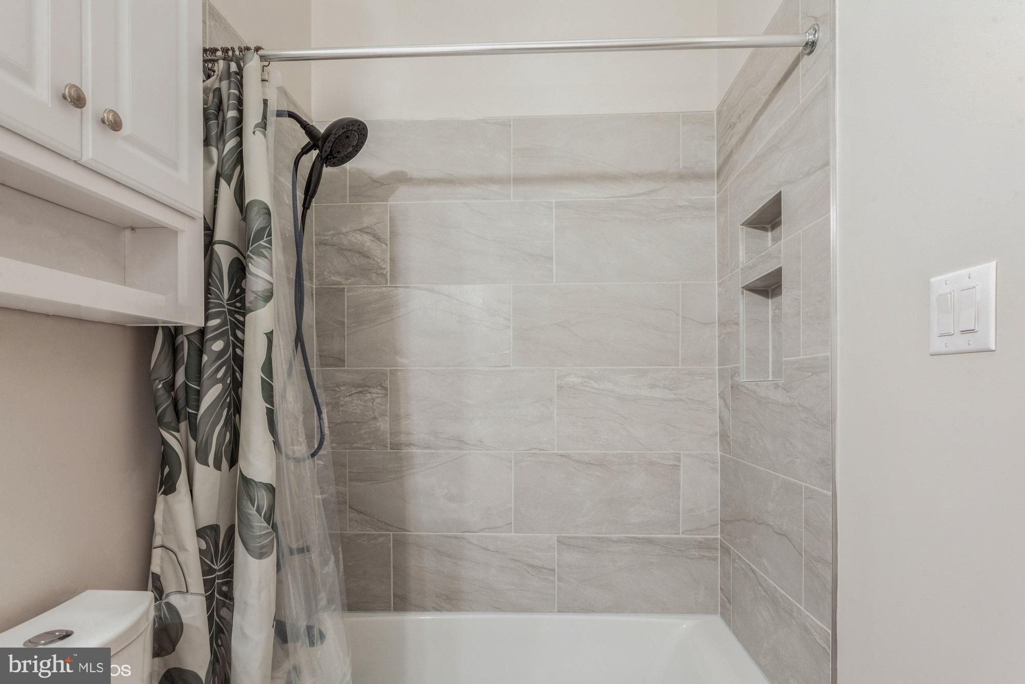 BRIGHTFIELD - Residential