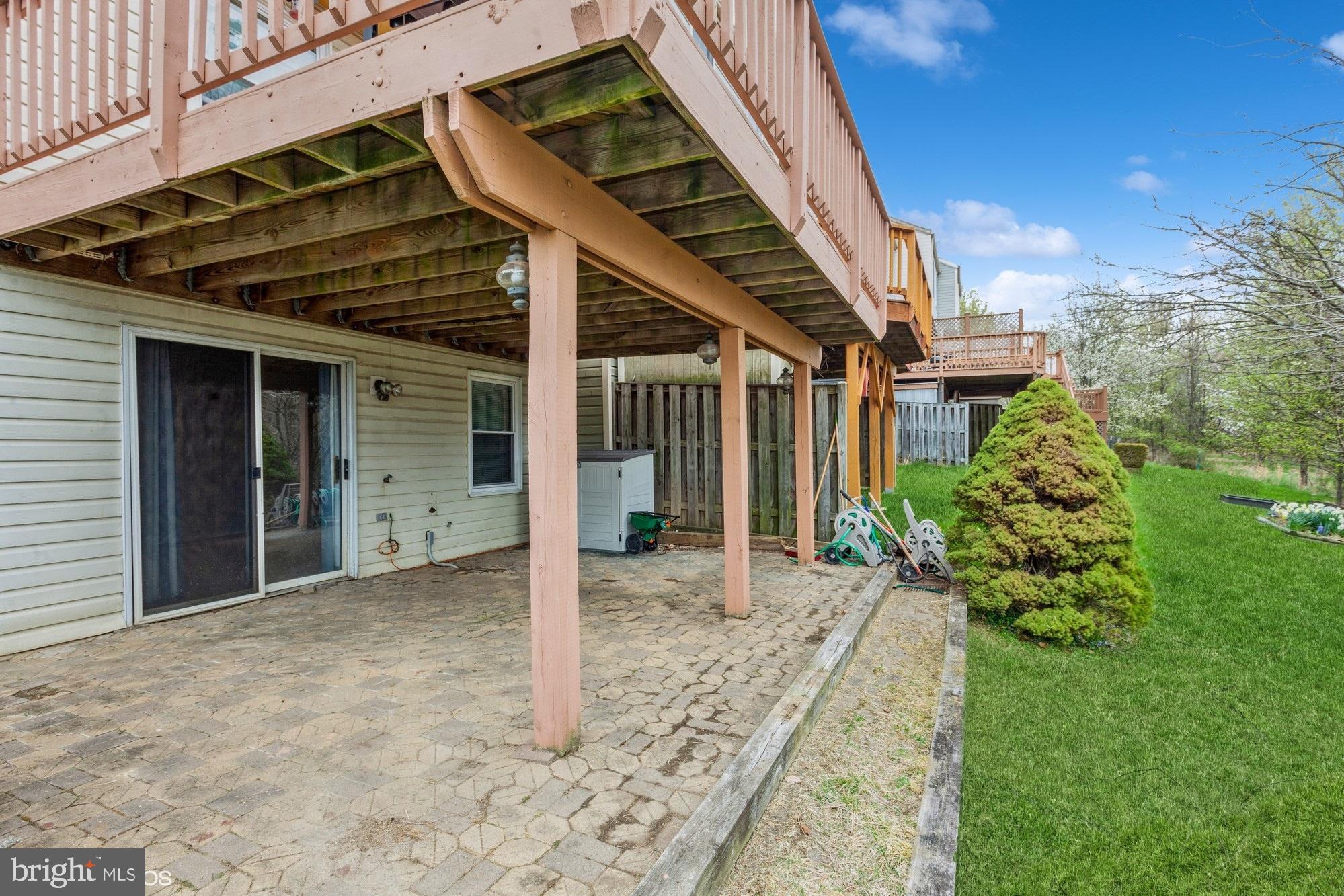 BRIGHTFIELD - Residential