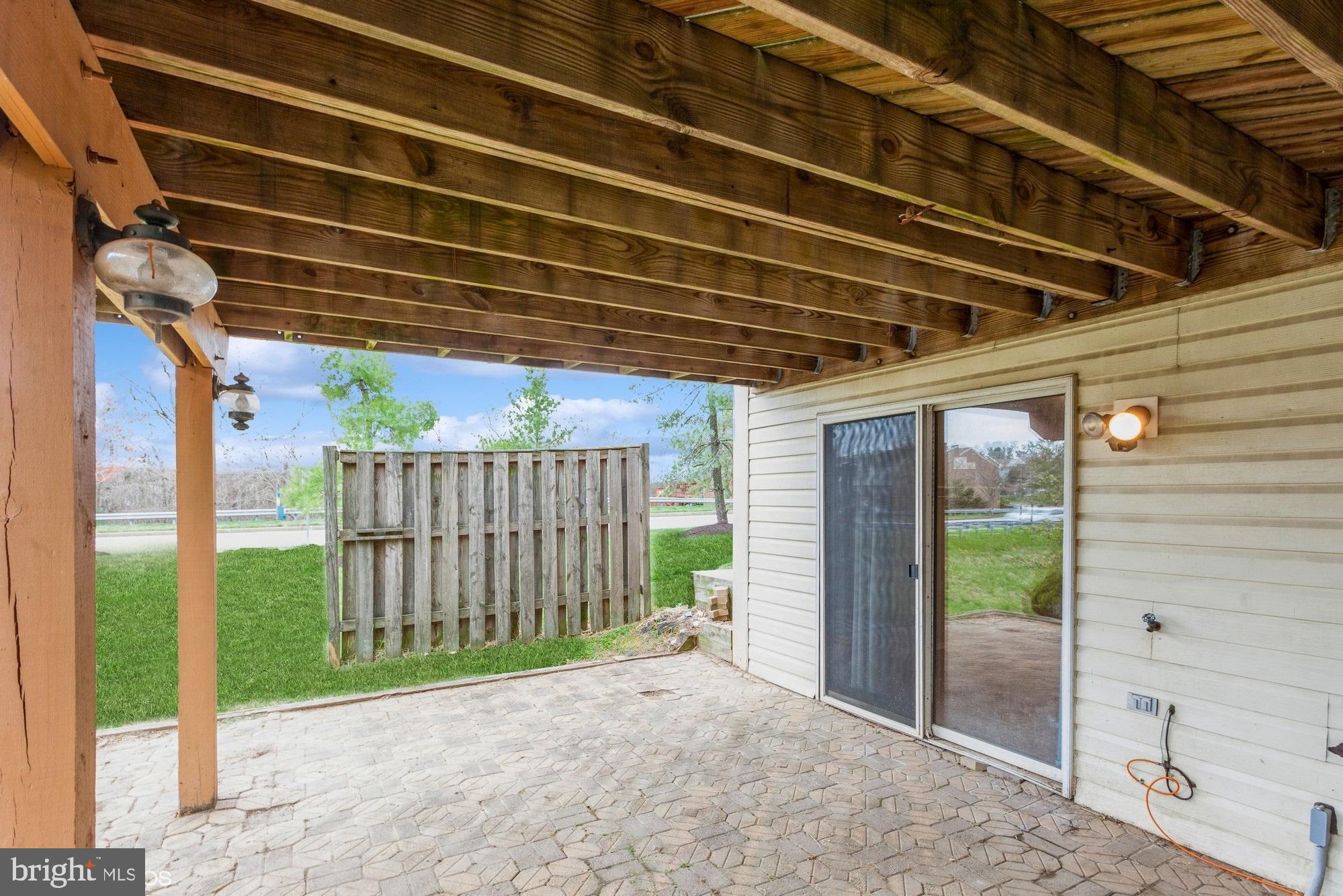 BRIGHTFIELD - Residential