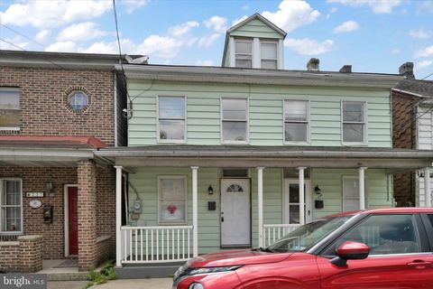 229 VALLEY STREET NEW PHILADELPHIA PA 17959