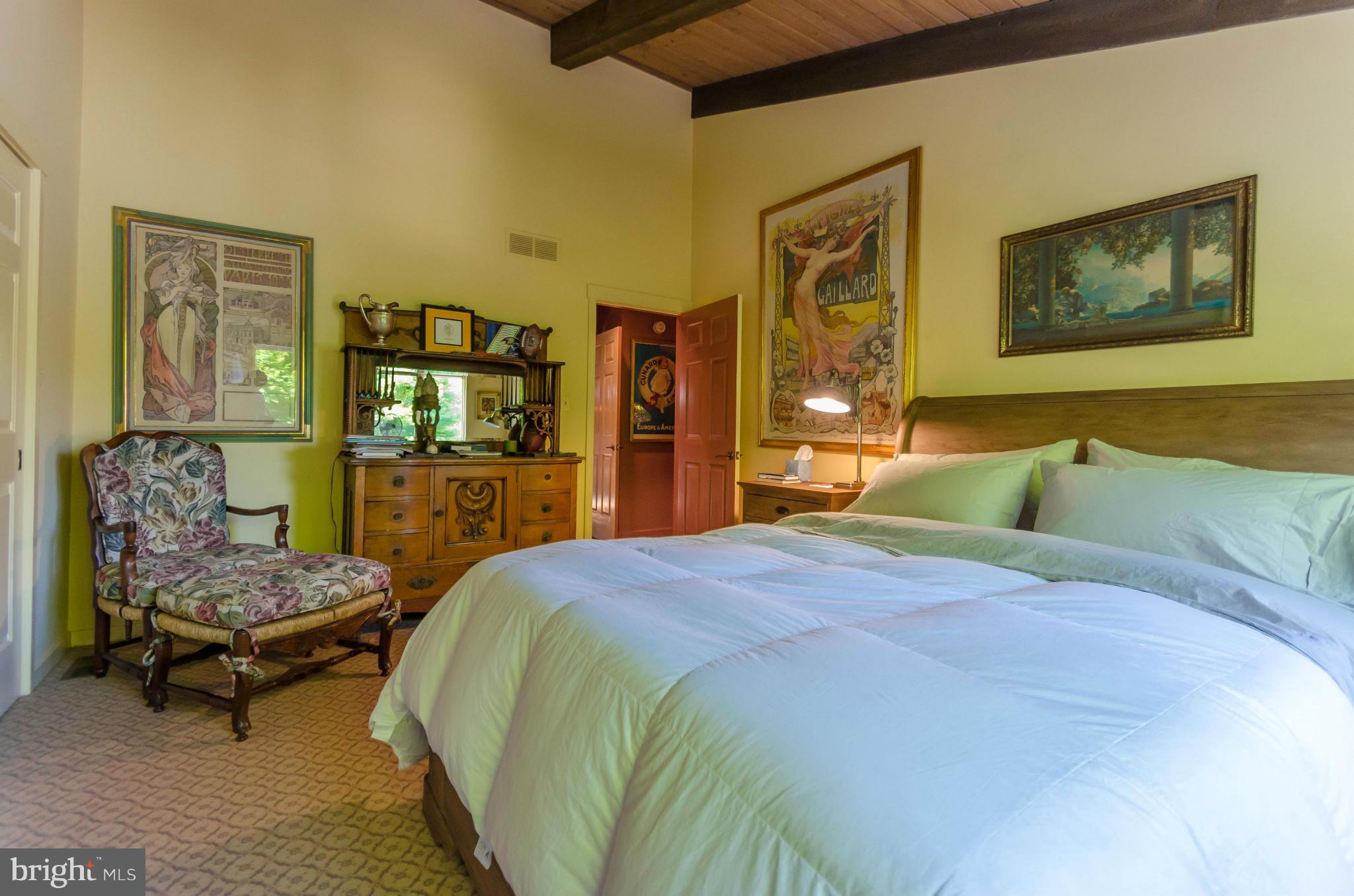 ROCKLAND - Residential