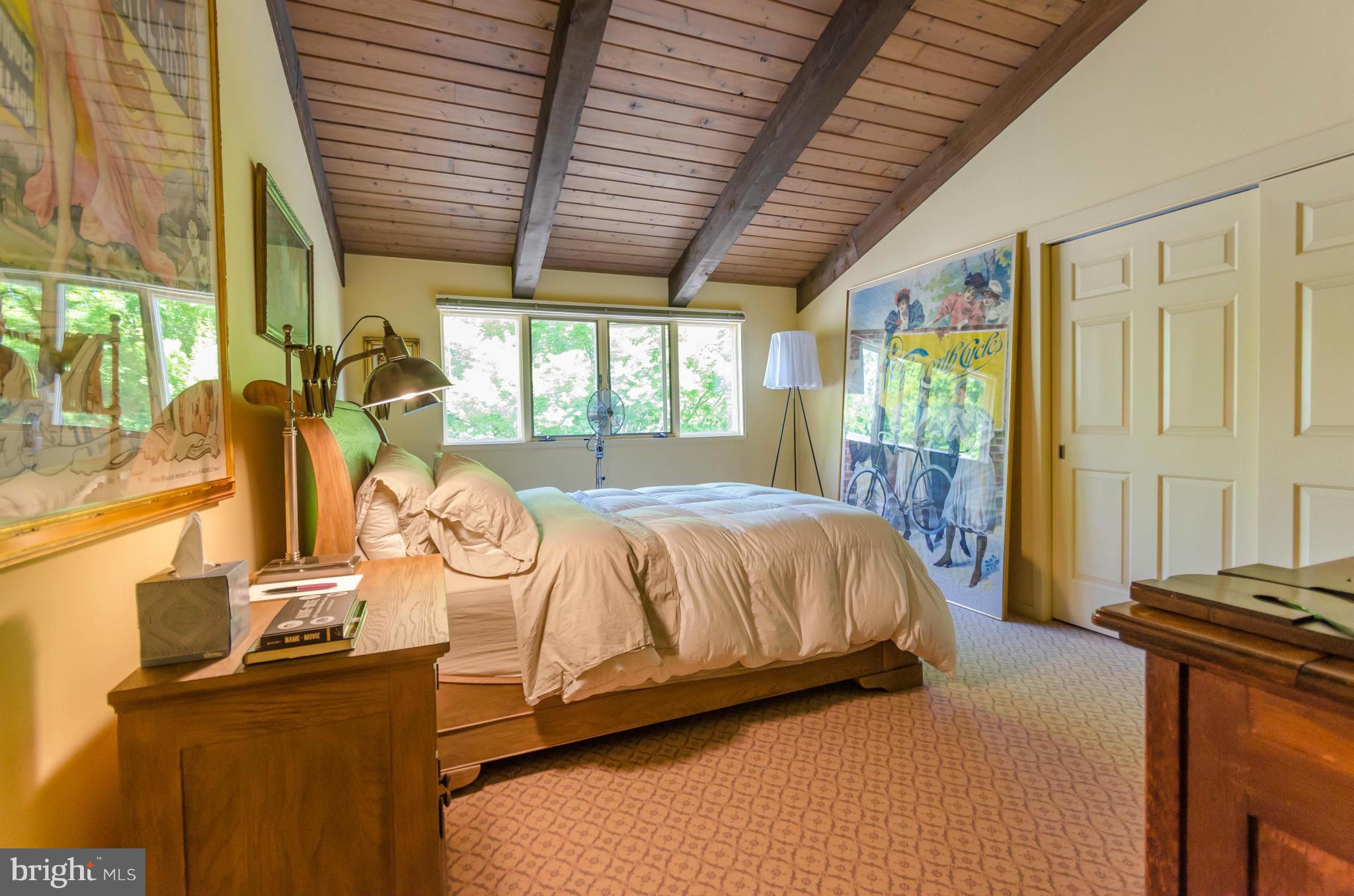 ROCKLAND - Residential