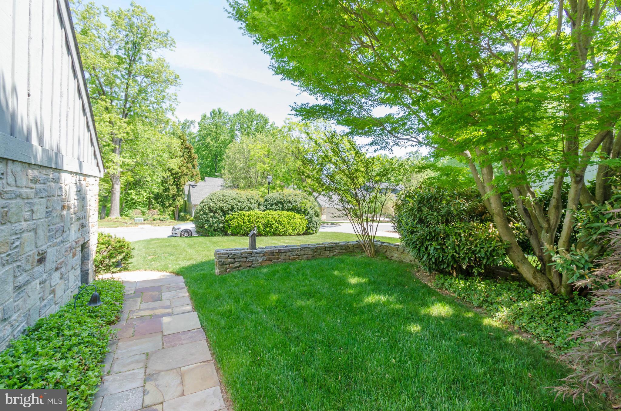 ROCKLAND - Residential