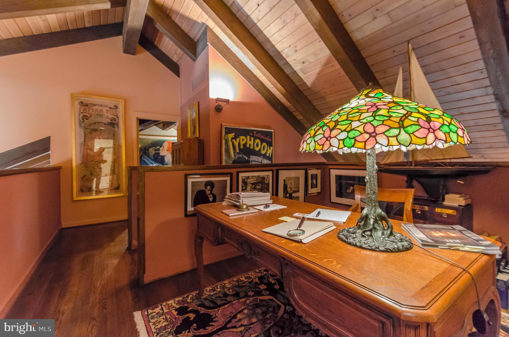 ROCKLAND - Residential