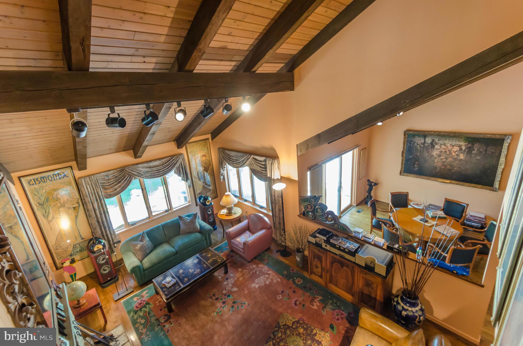 ROCKLAND - Residential