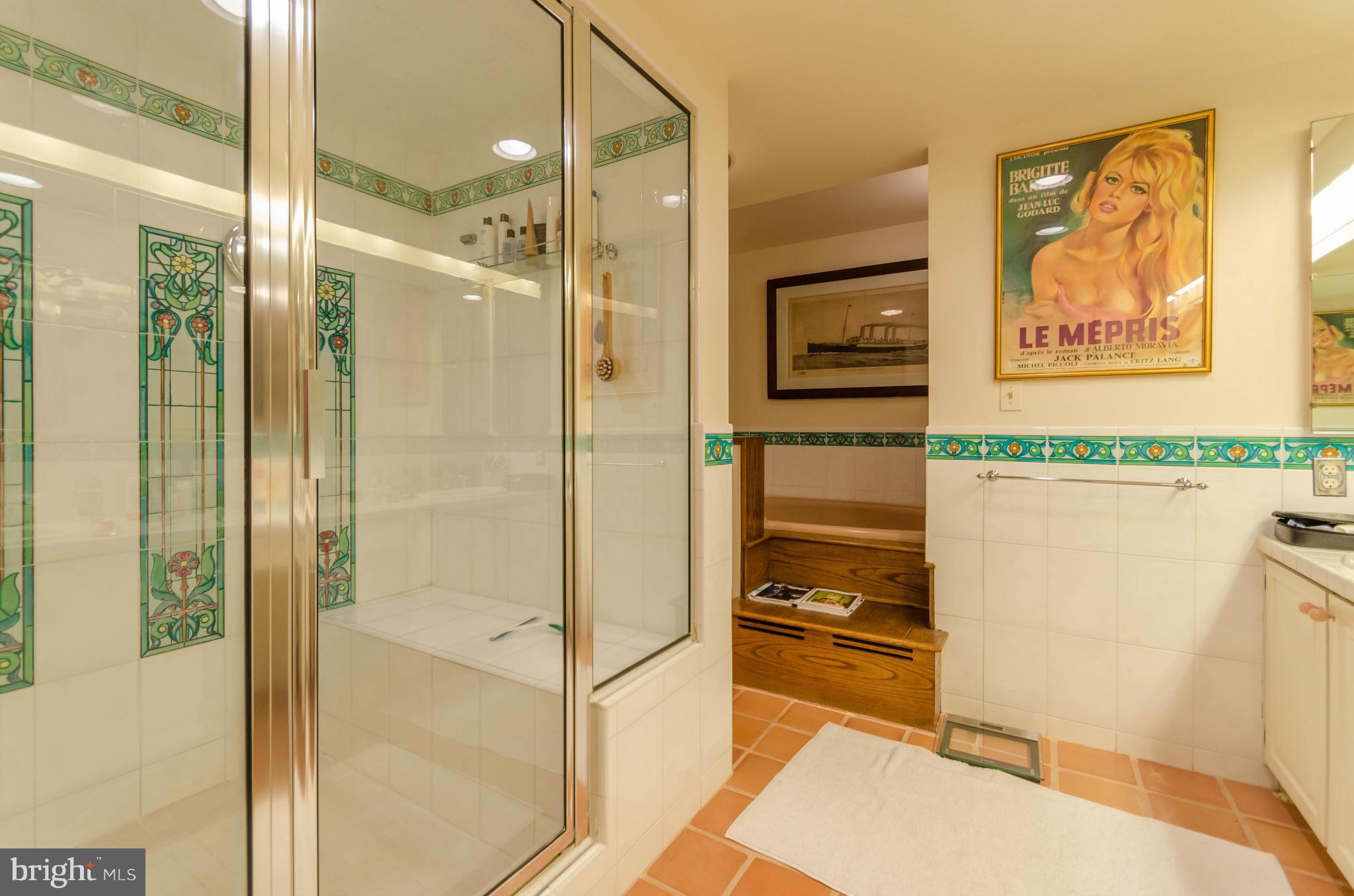 ROCKLAND - Residential