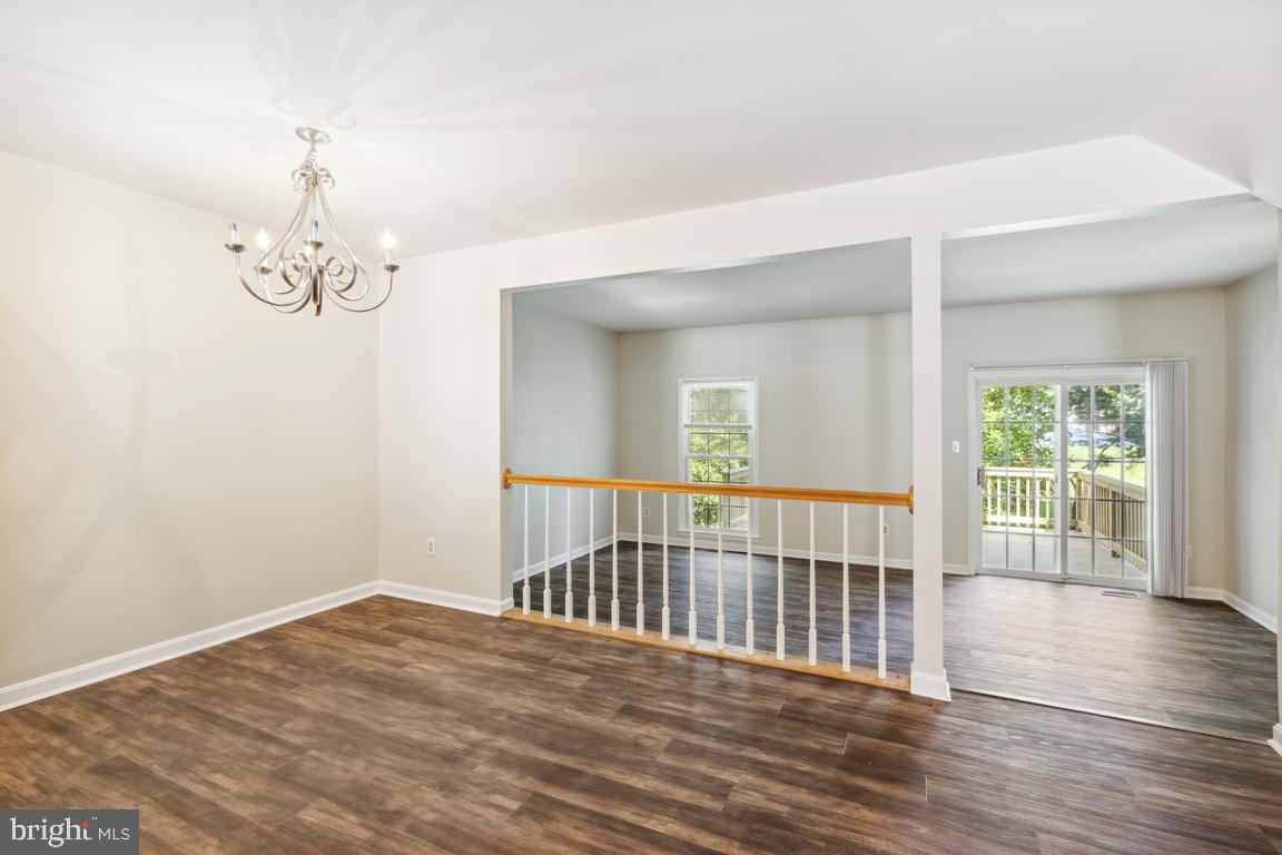 LANDSDOWNE - Residential Lease