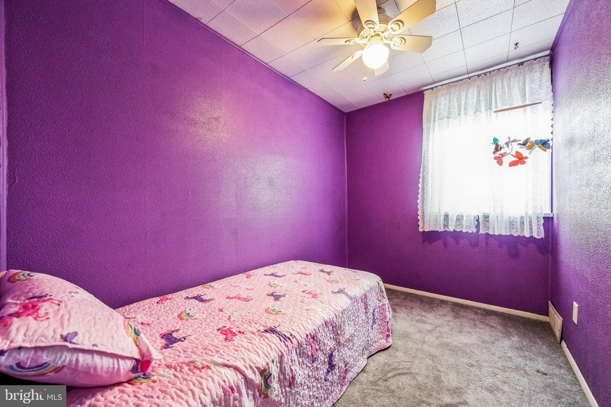 OXFORD CIRCLE - Residential