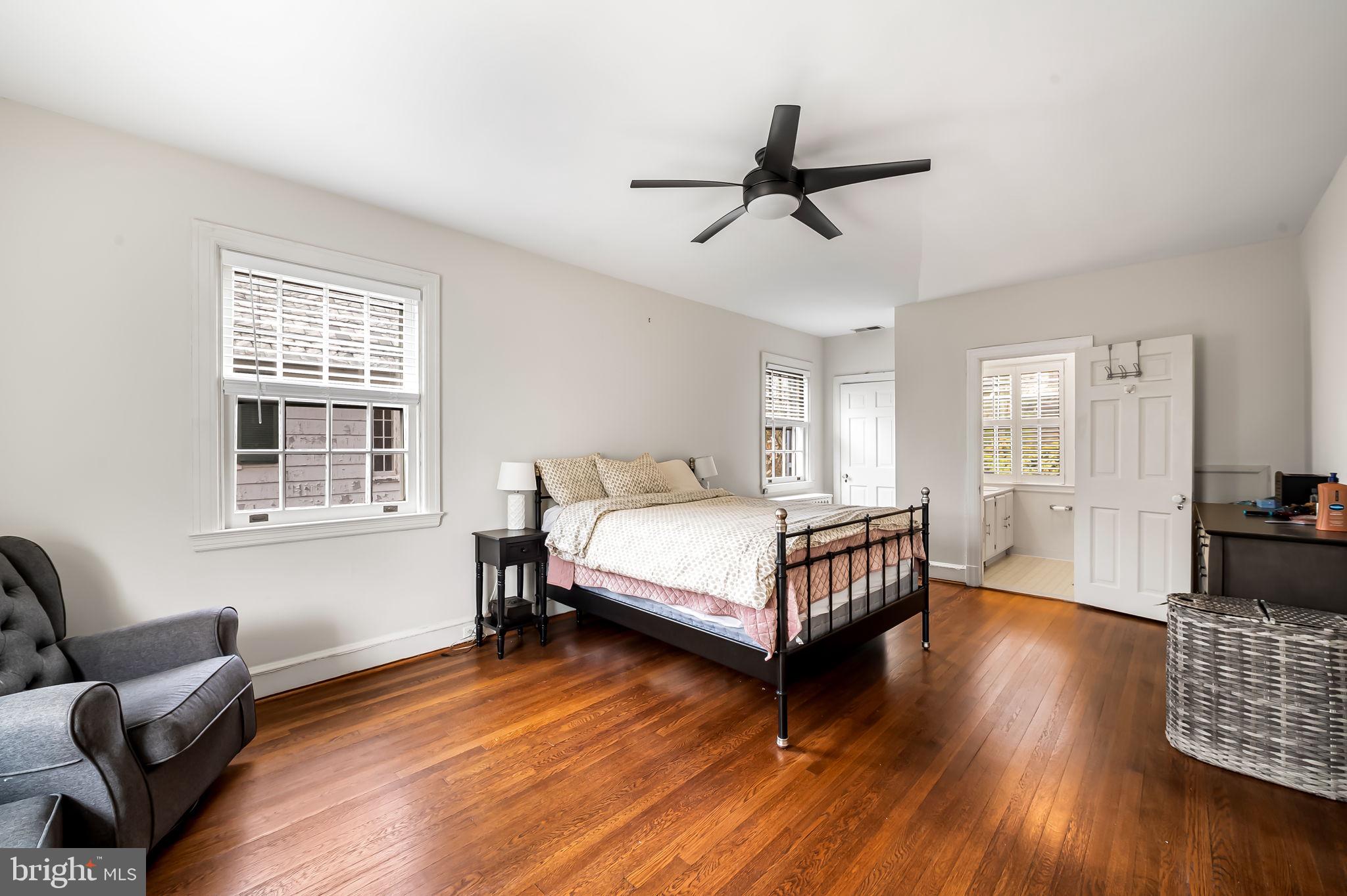 HOMELAND HISTORIC DISTRICT - Residential