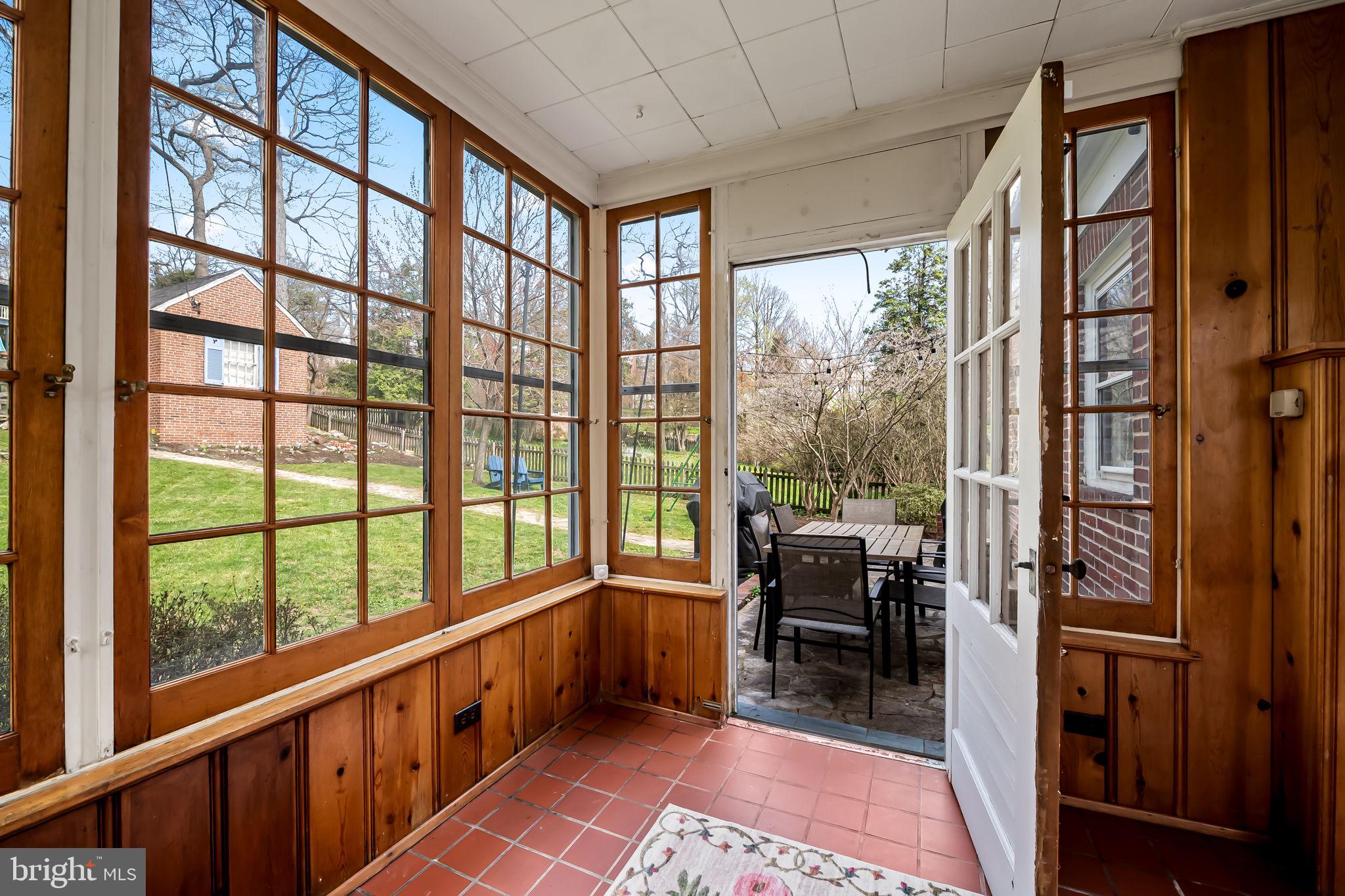 HOMELAND HISTORIC DISTRICT - Residential