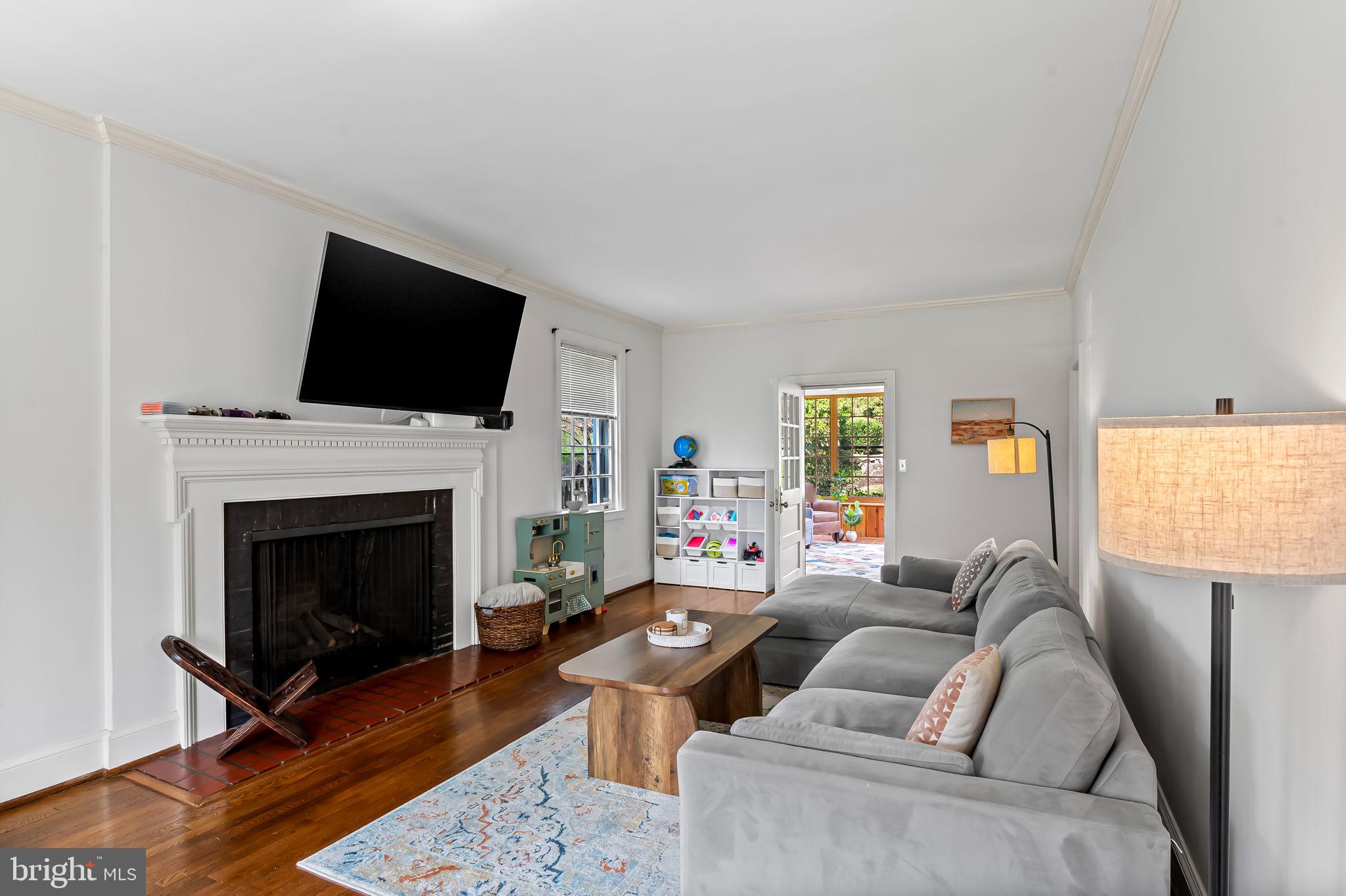 HOMELAND HISTORIC DISTRICT - Residential