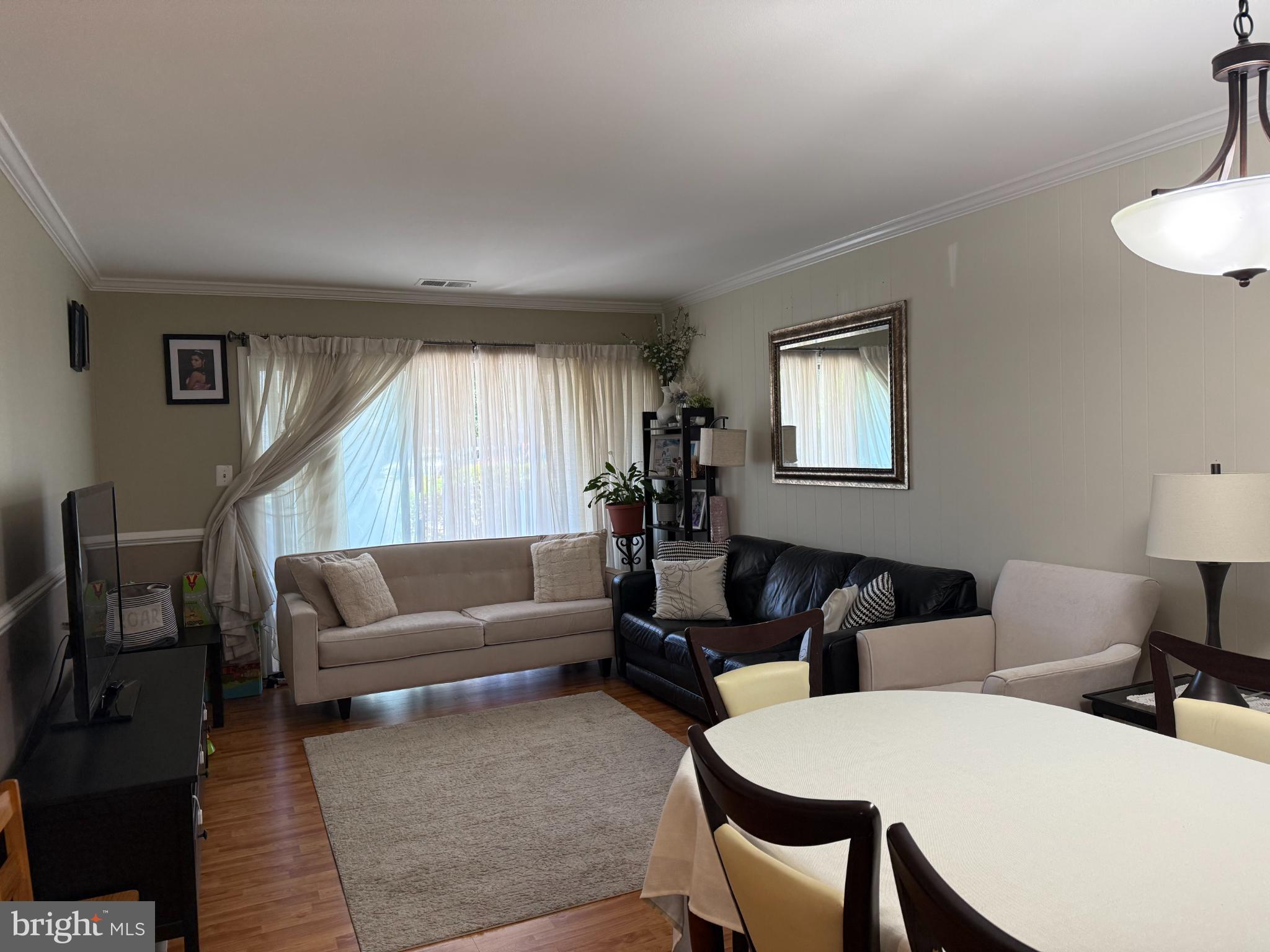 TIVOLI - Residential Lease