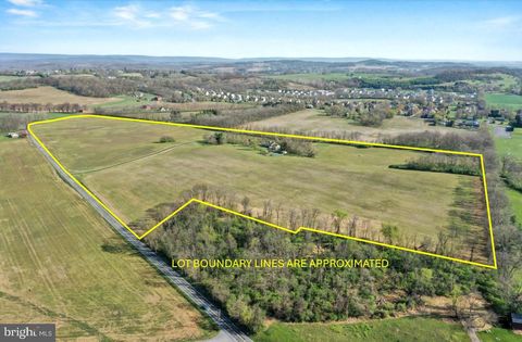 67 EVANS HILL ROAD READING PA 19608