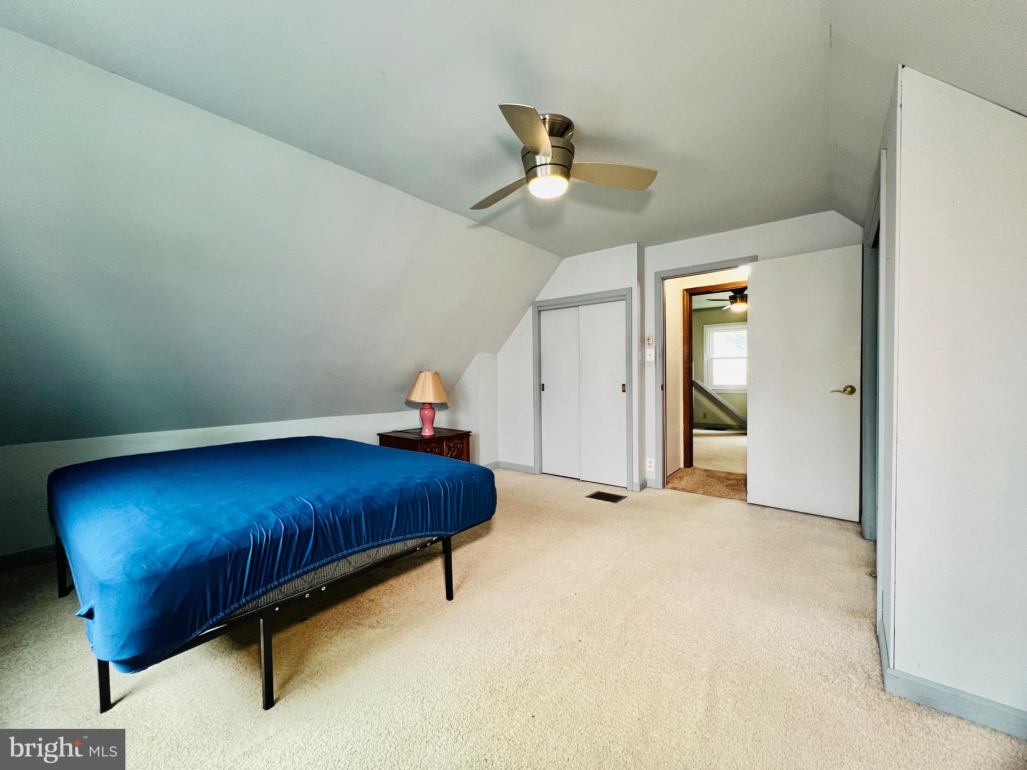 HOMECREST - Residential Lease