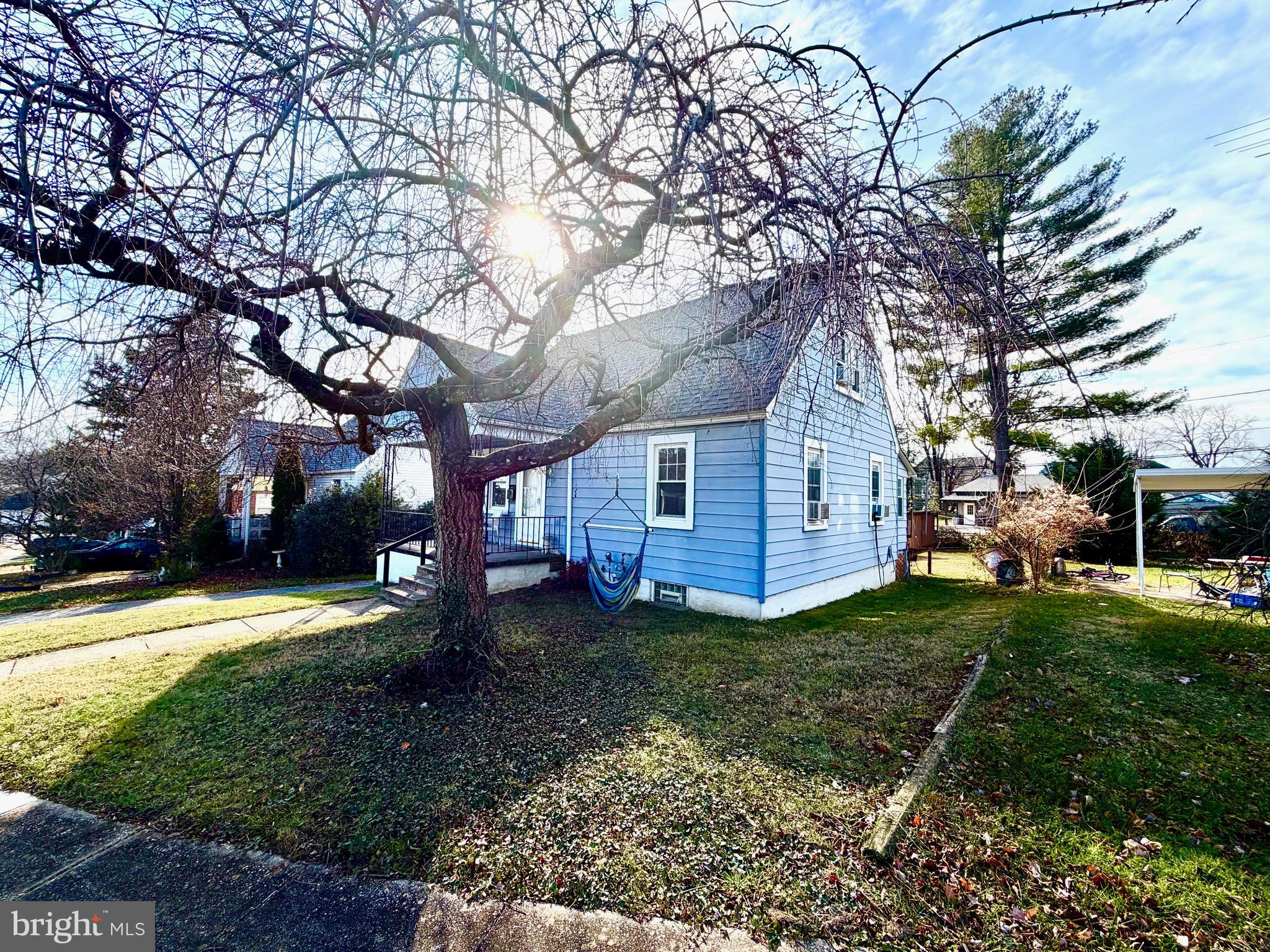 HOMECREST - Residential Lease